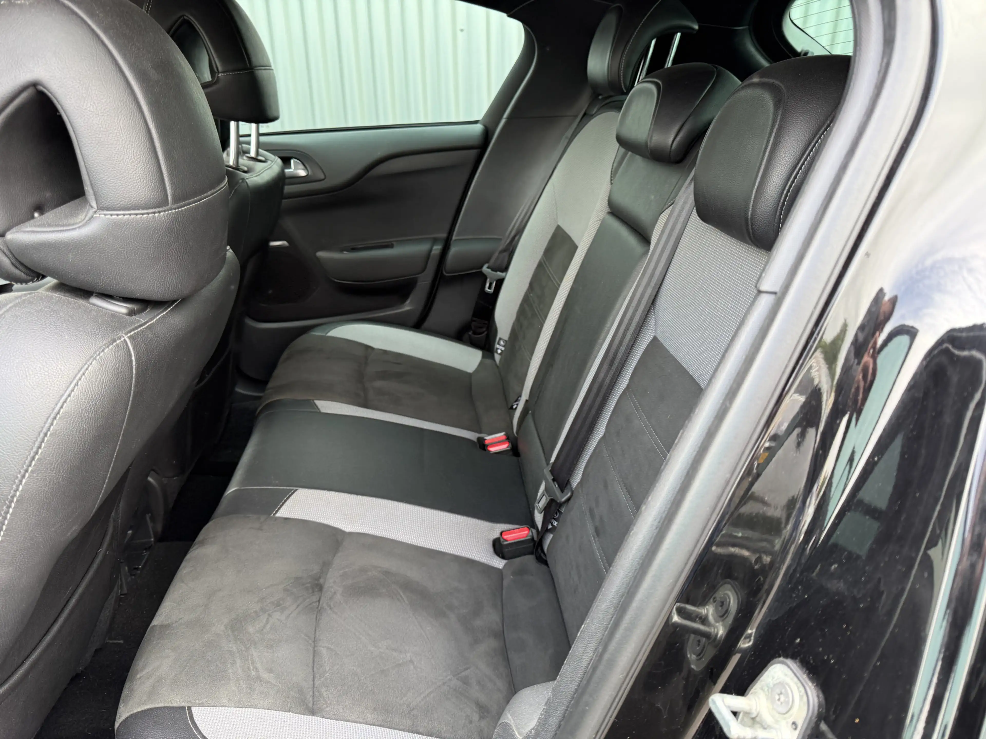 DS Automobiles DS 4 Crossback 1.2 PureTech Business LED Clima Navi Camera --Inru — photo 6