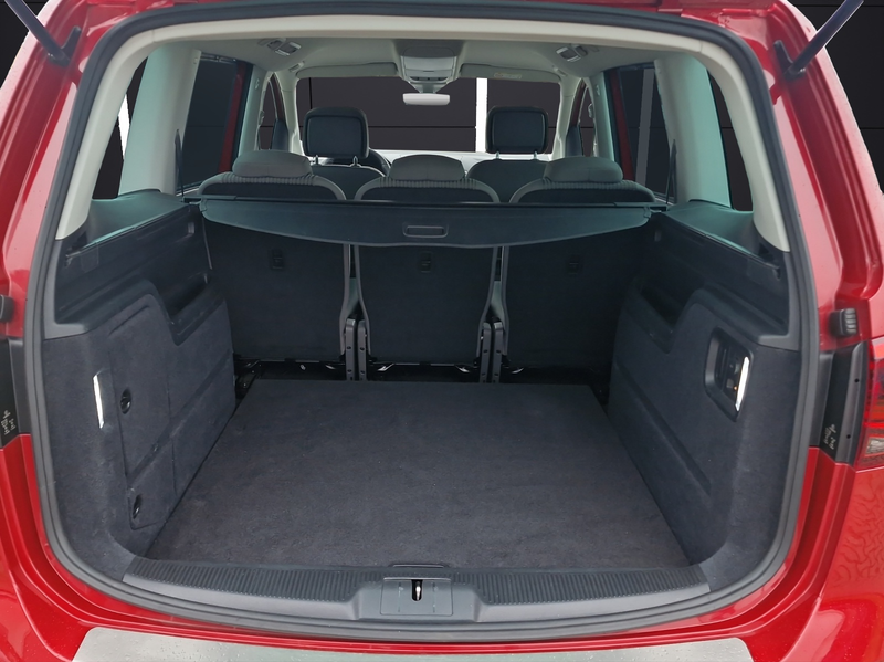 SEAT Alhambra TDI Reference Eco XENON NAVI AHK ACC SHZ — photo 13
