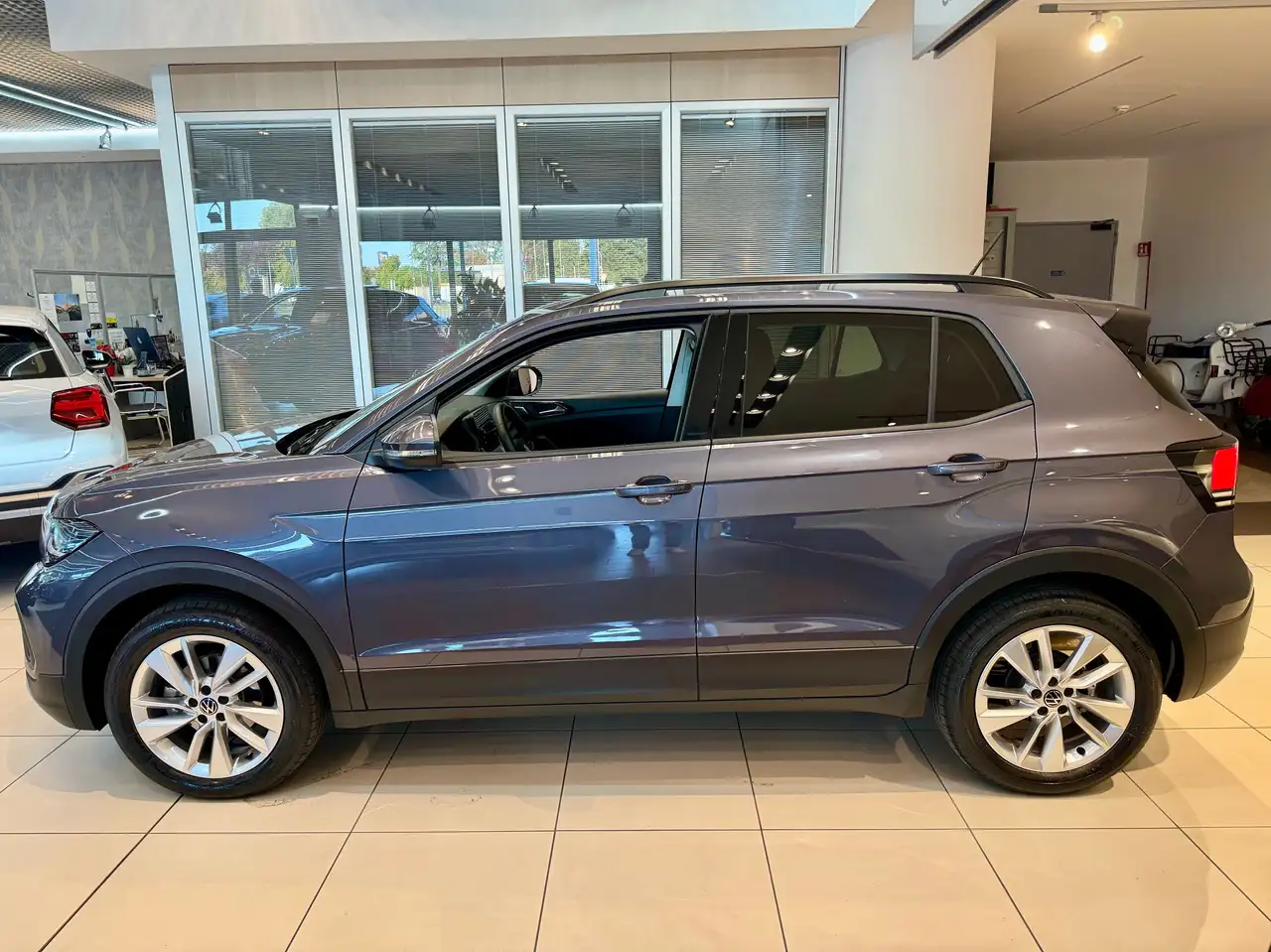 Volkswagen T-Cross 1.0 tsi Style 115cv dsg LED, ACC, TELECAMERA, ADATTA AI NEOPATENTATI, миниатюра 4