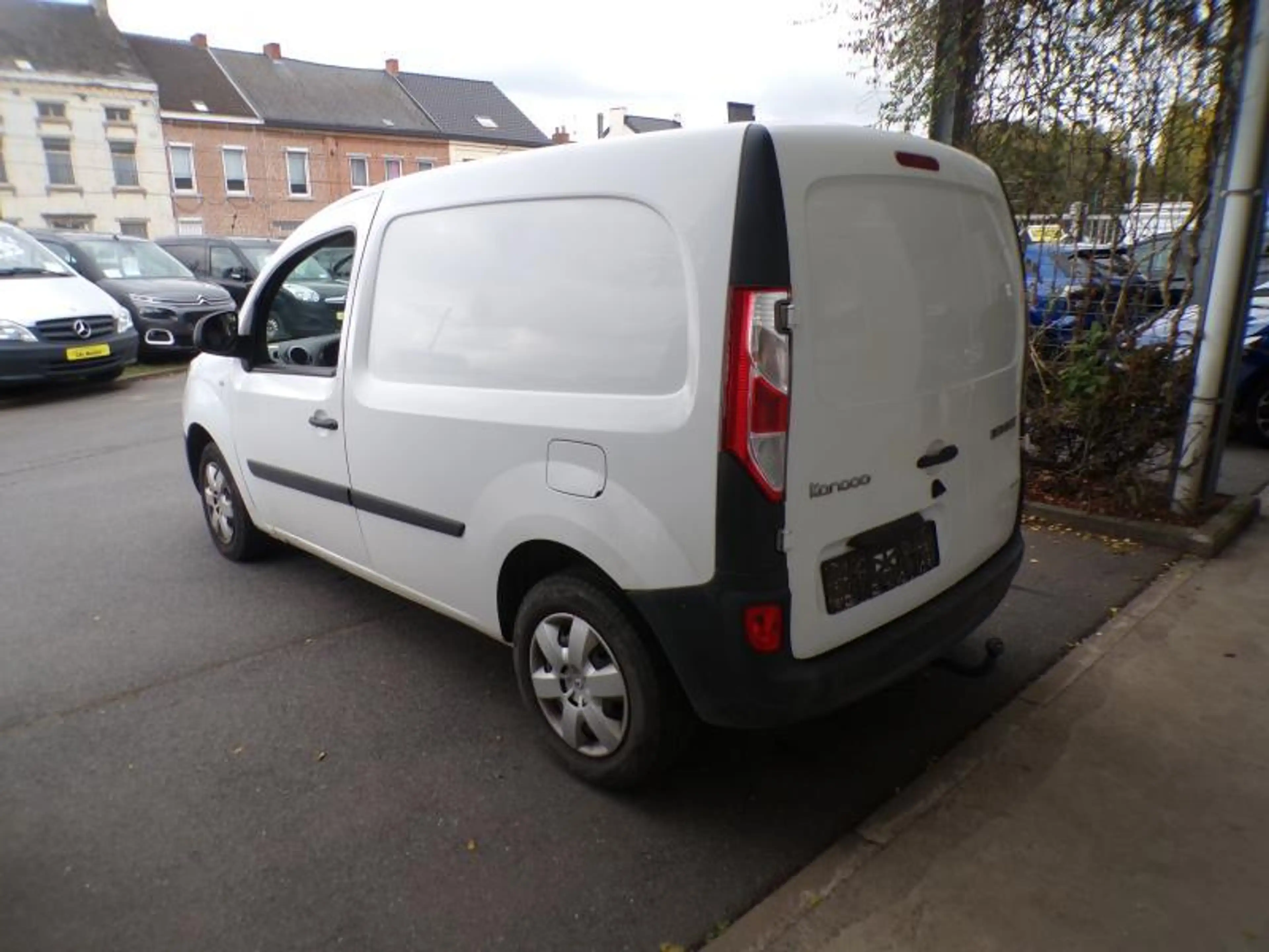 Renault Kangoo 1.5dCi 80cv Blanc 2pl. 09/19 Clim GPS Bluetooth CD — photo 5