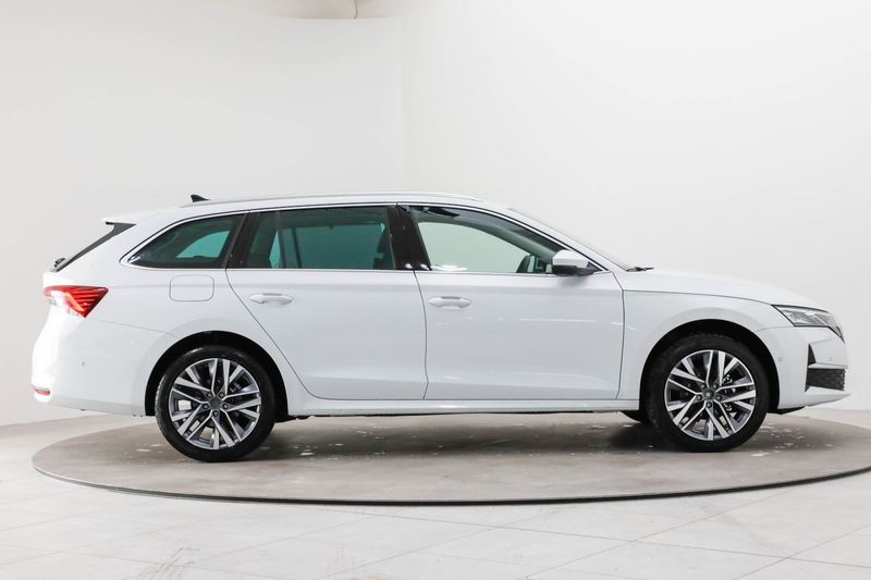 Skoda Octavia Combi Balance 1,5 TSI mHEV 110 kW 7-Gang — photo 7