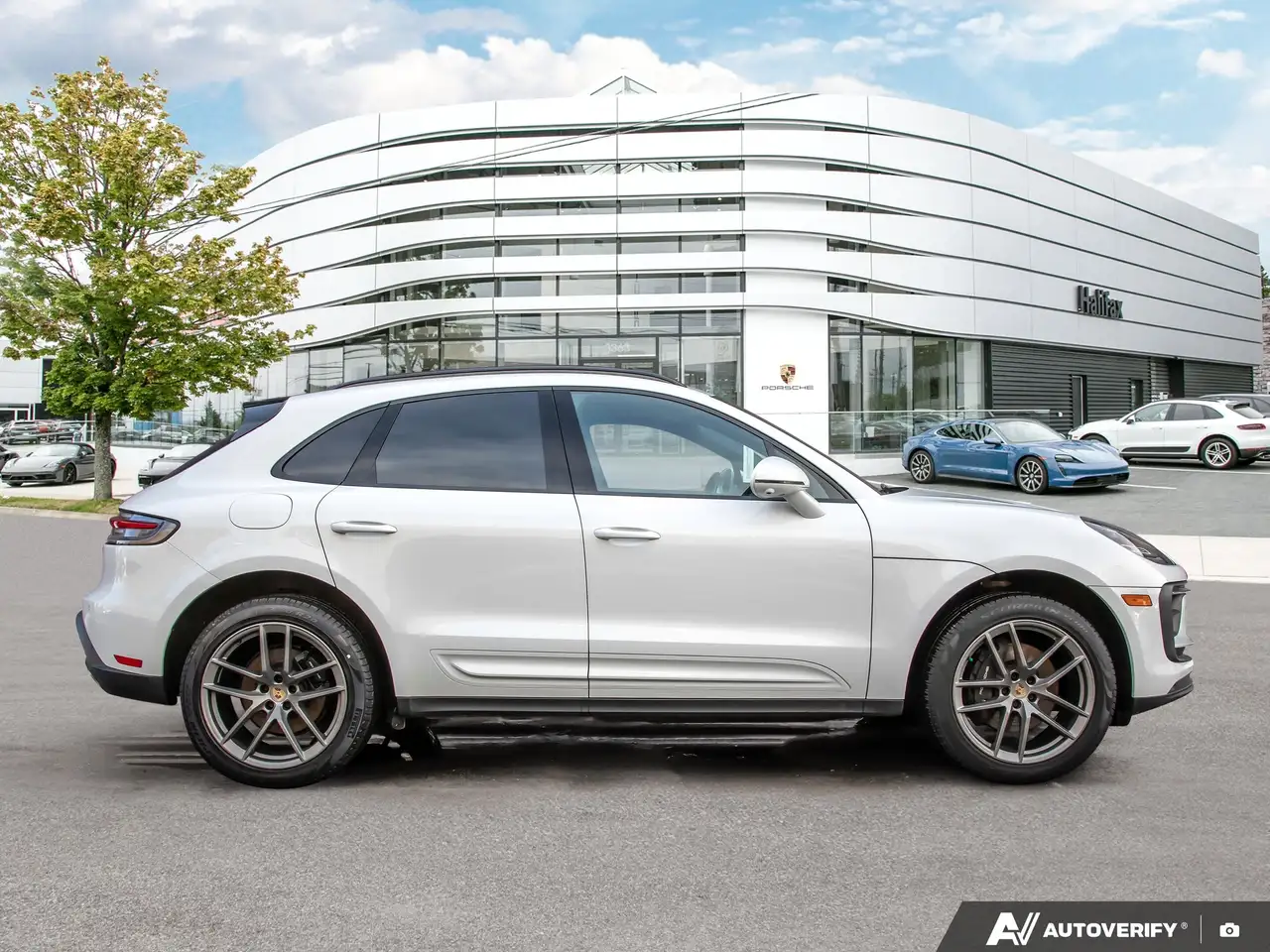 Porsche Macan снимка Porsche Macan
