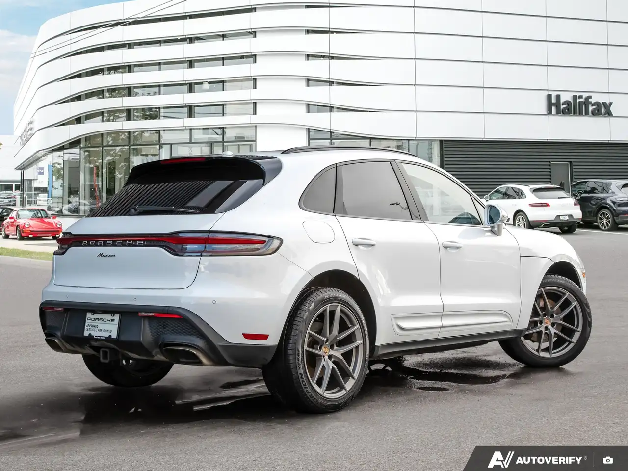 Porsche Macan снимка Porsche Macan