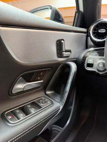 Mercedes-Benz A-Class view 11