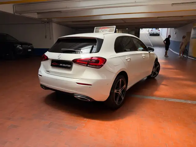Mercedes-Benz A-Class view 3
