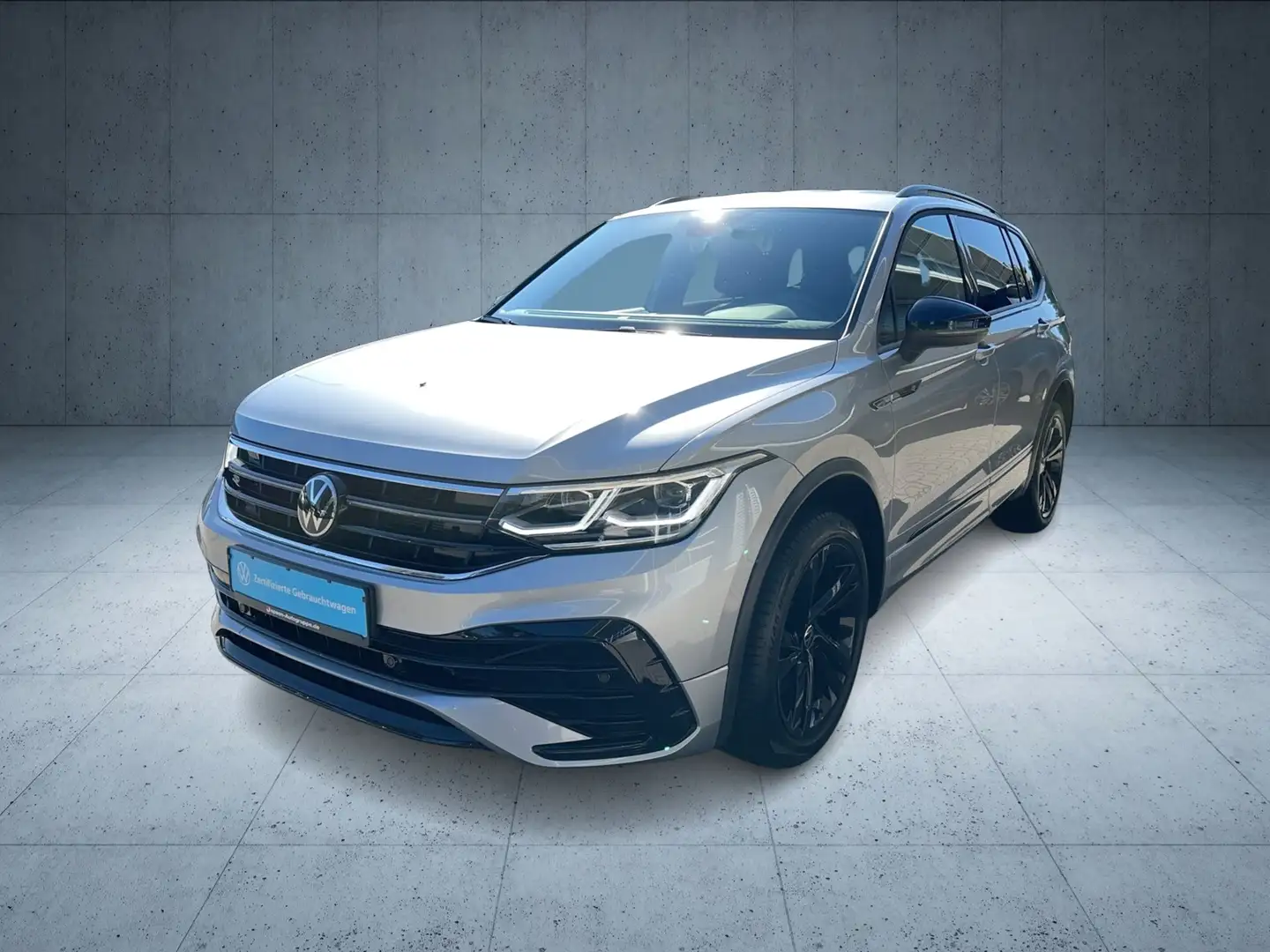 Volkswagen Tiguan Allspace R-Line | 200 PS |DSG Black Style Silber - 2