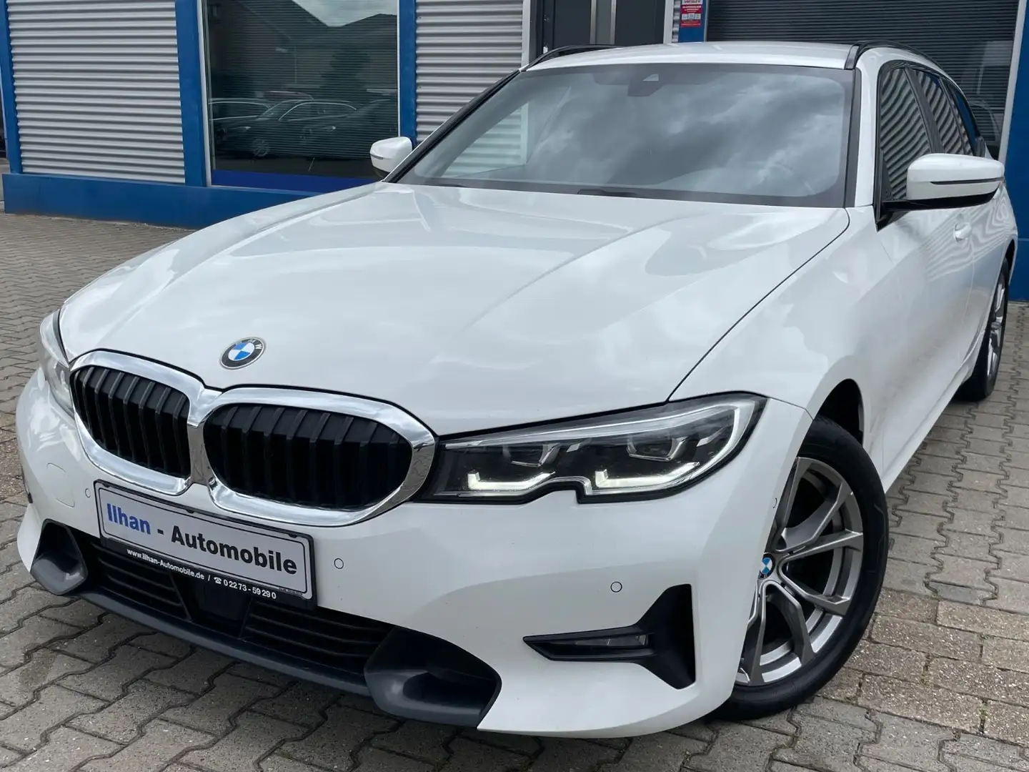 BMW 320 d Touring Sport Line*M-SPORT*LED*LEDER*RCAM Bianco - 1