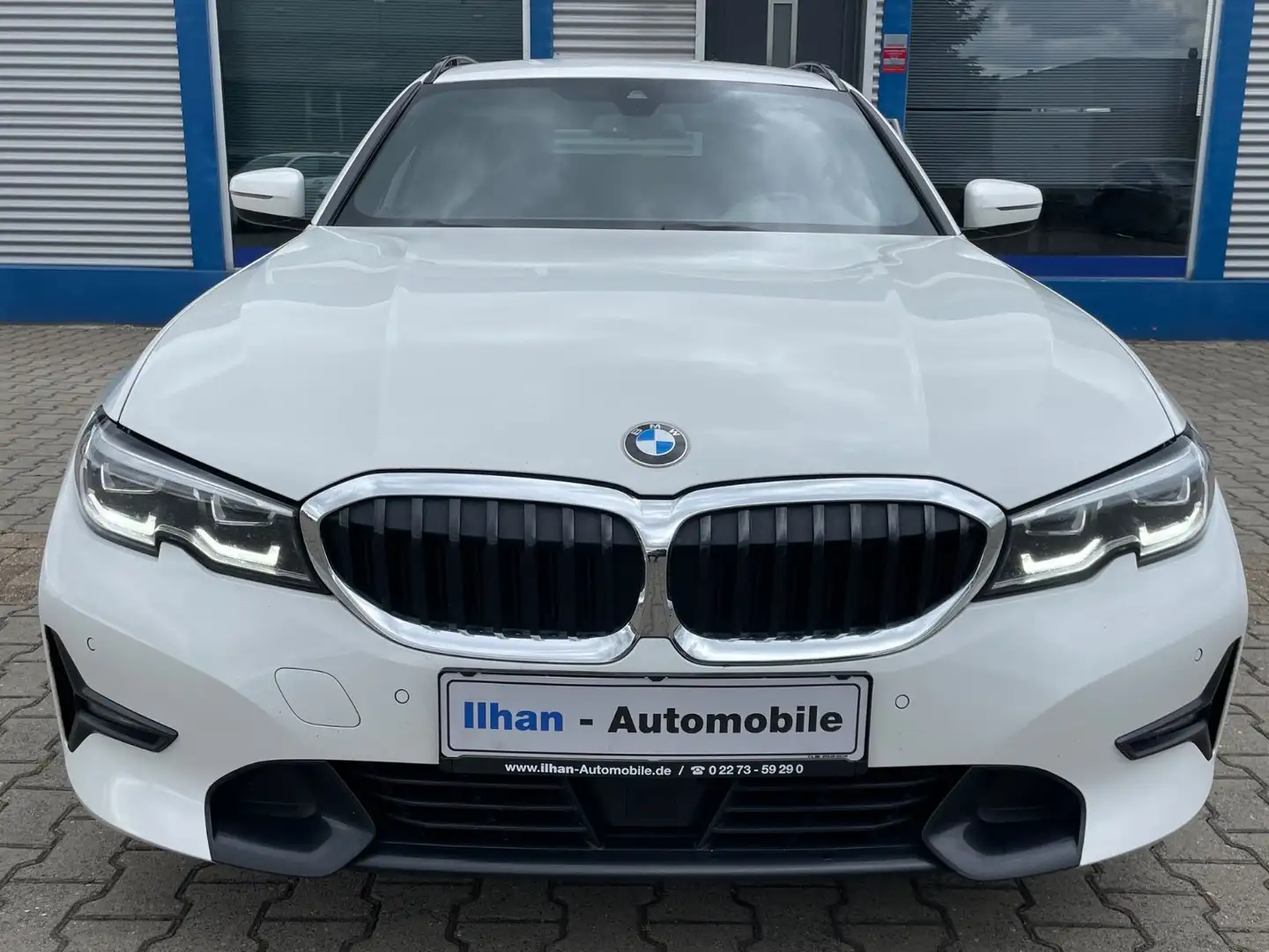 BMW 320 d Touring Sport Line*M-SPORT*LED*LEDER*RCAM Bianco - 2