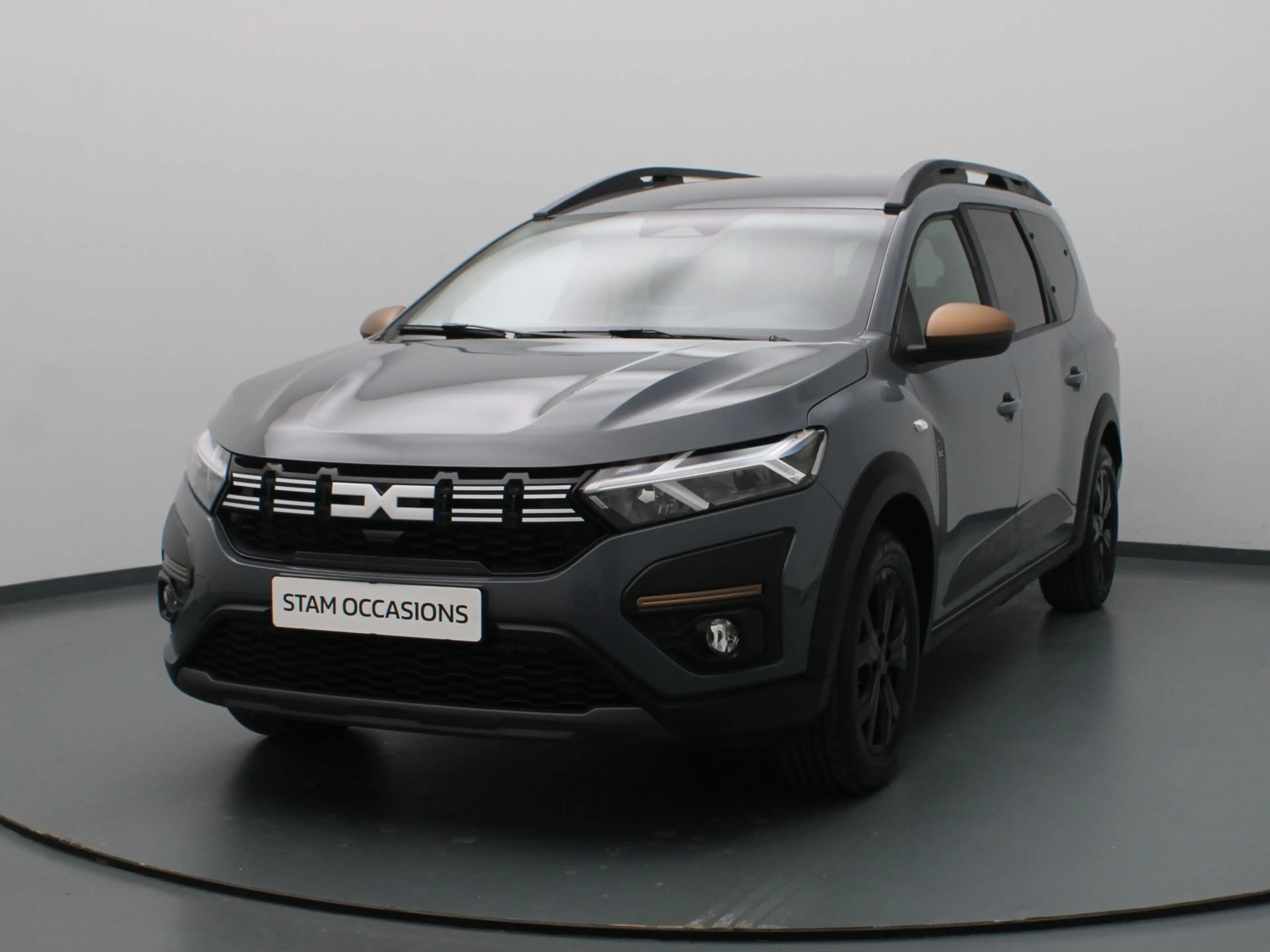 Dacia Jogger 140pk Hybrid Extreme 7p. Camera | Navi — photo 17
