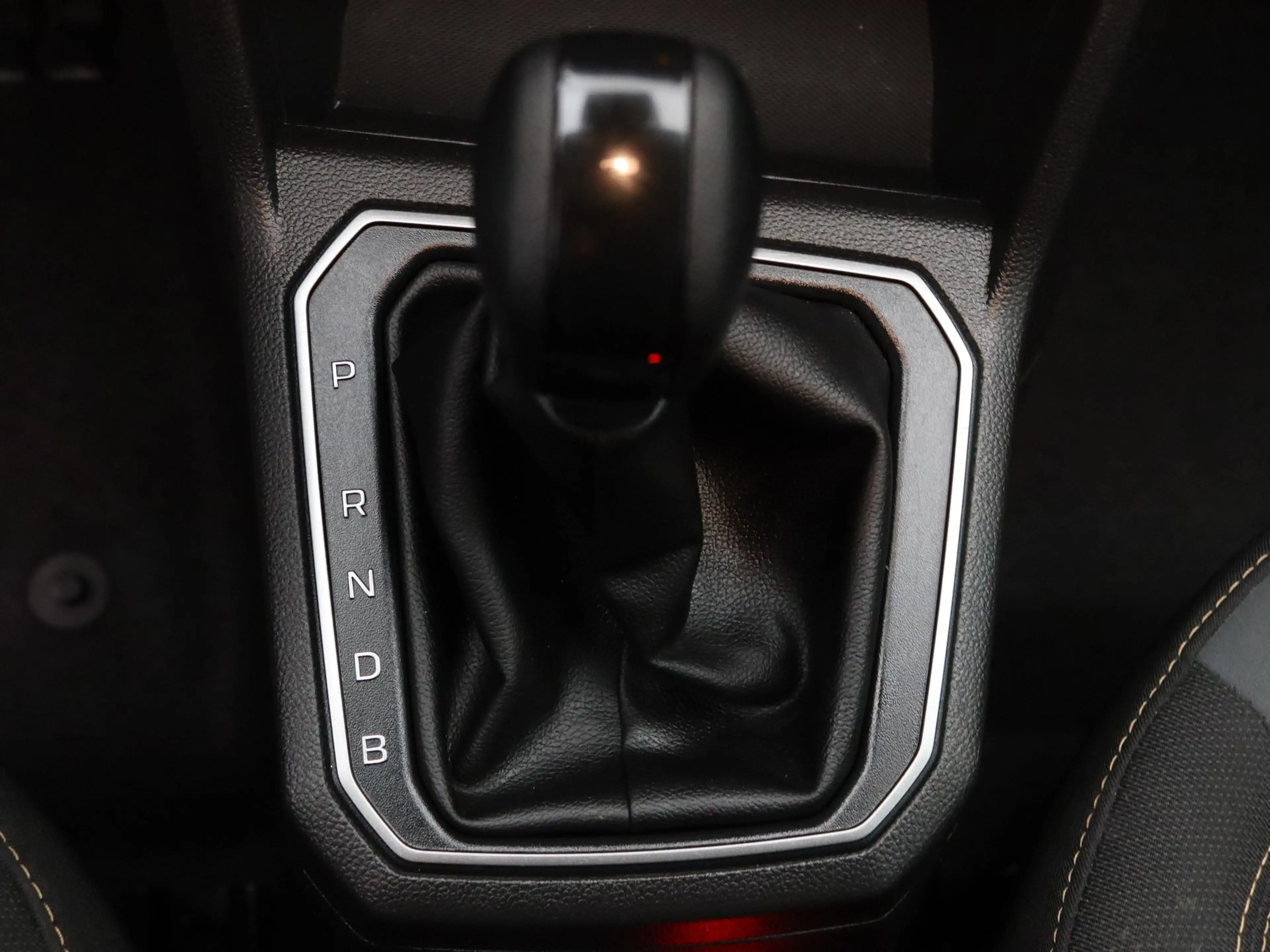 Dacia Jogger 140pk Hybrid Extreme 7p. Camera | Navi — photo 19