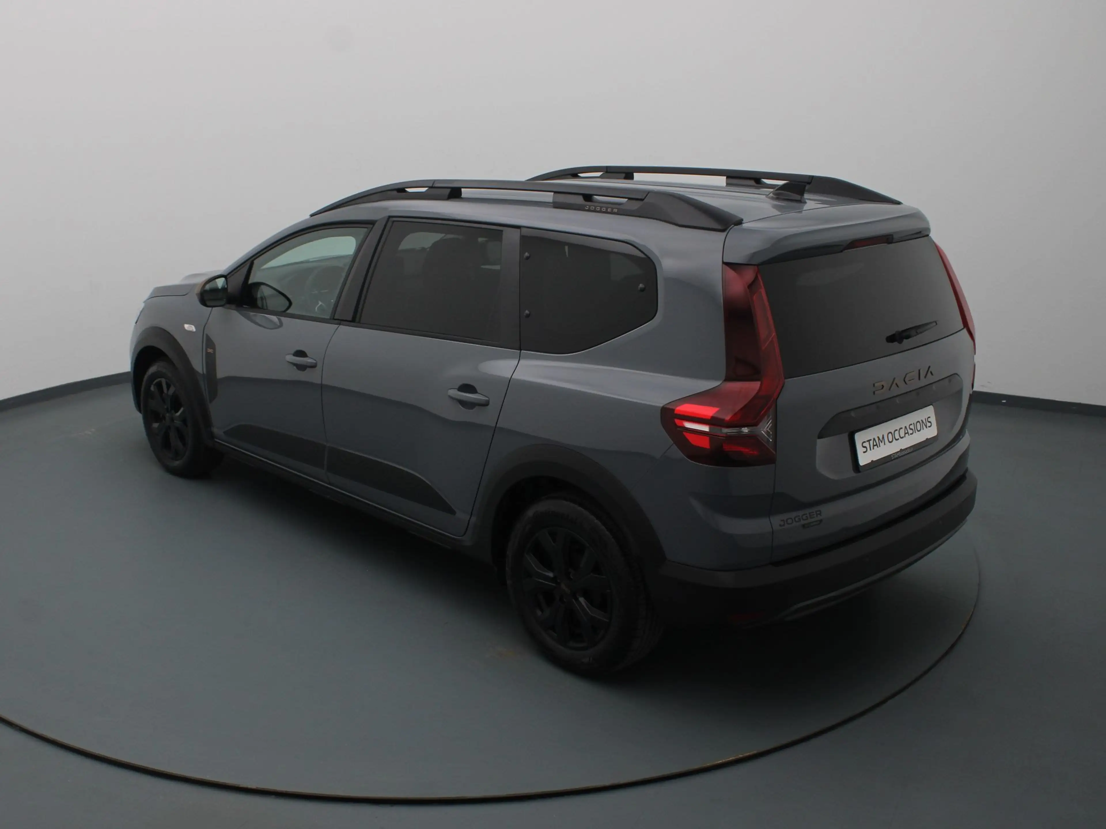 Dacia Jogger 140pk Hybrid Extreme 7p. Camera | Navi — photo 12