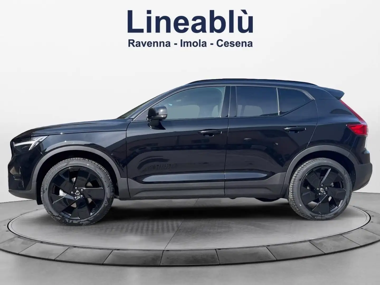 Volvo XC40 Ultra Black Edition B3 AUT Nero - 2