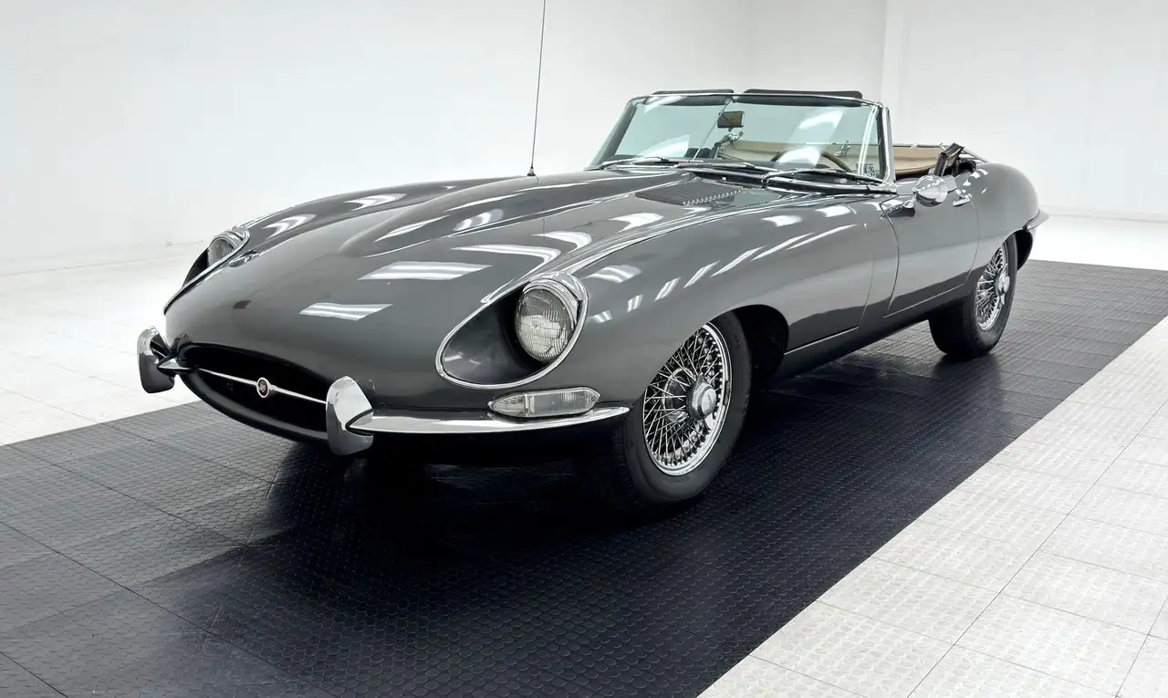 Jaguar XK Series 1 Roadster, foto 2