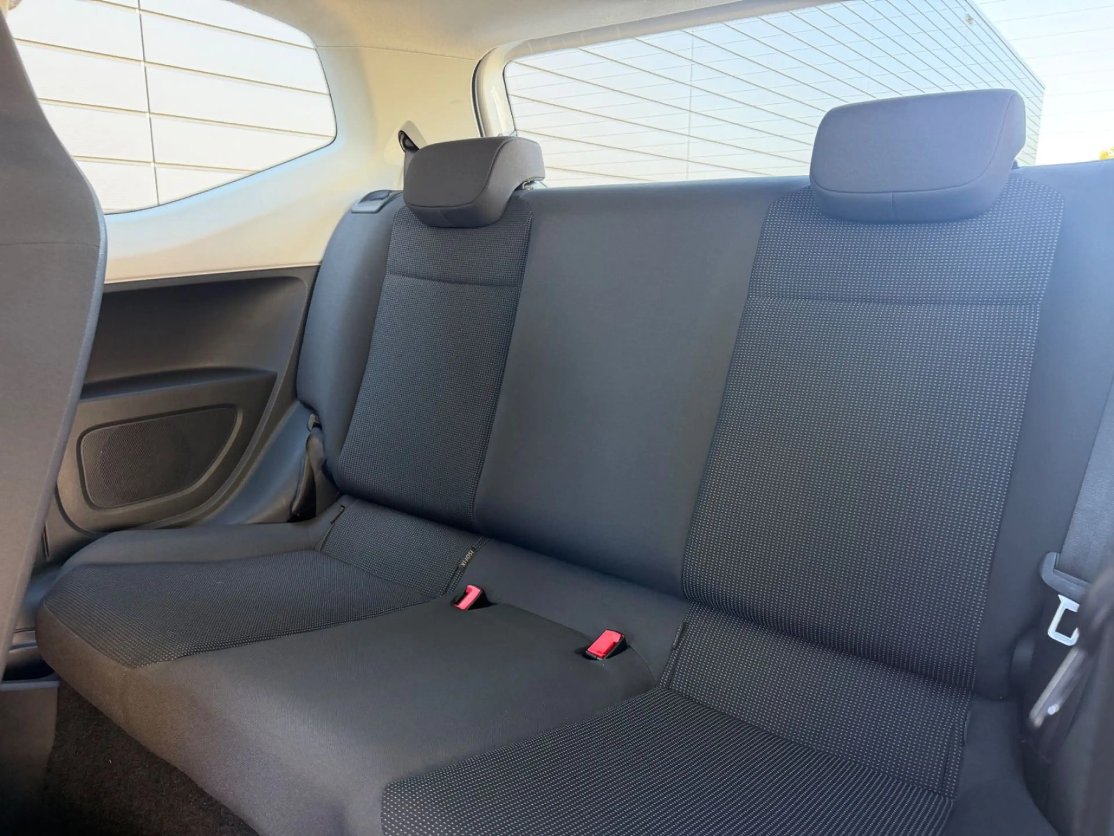 Volkswagen up! take up! *HU/AU NEU*KLIMA* — photo 14
