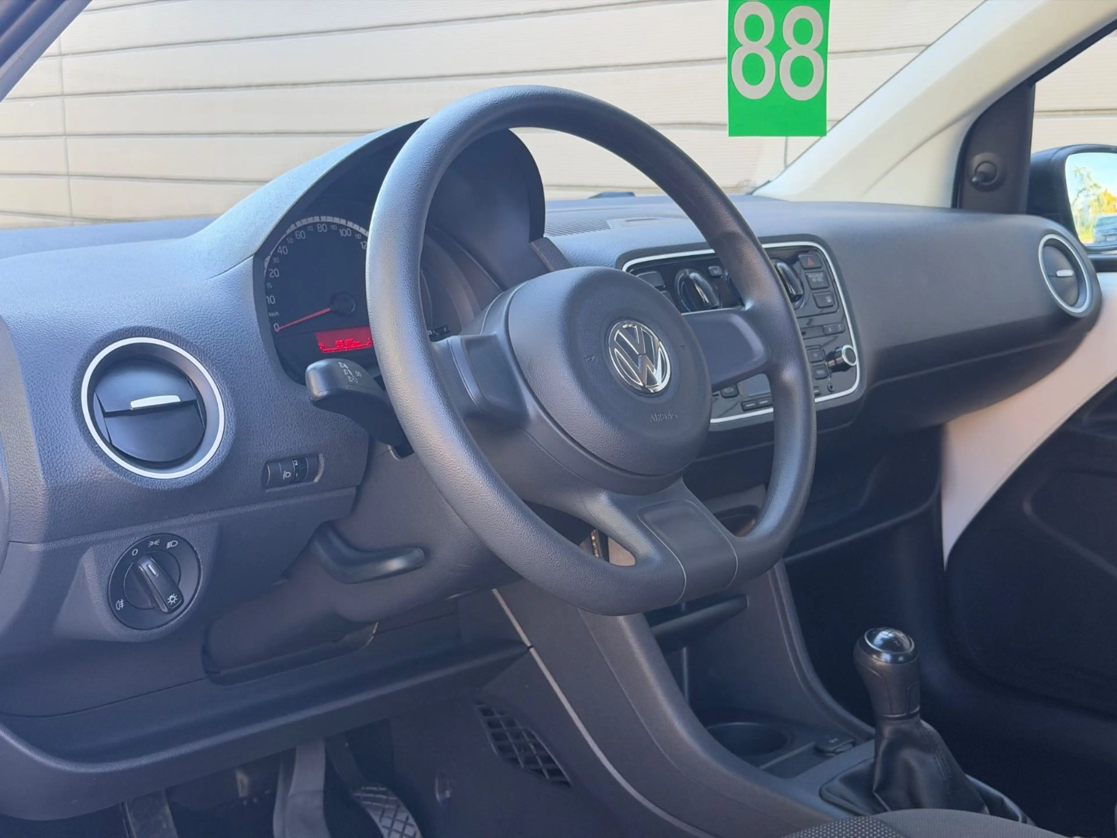 Volkswagen up! take up! *HU/AU NEU*KLIMA* — photo 9