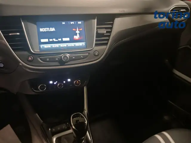 Opel Crossland view 9