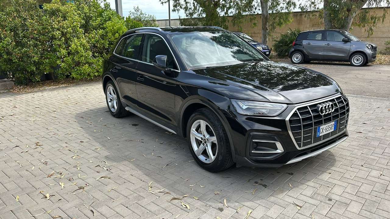 Audi Q5 35 2.0 tdi mhev 12V Business Advanced s-tronic