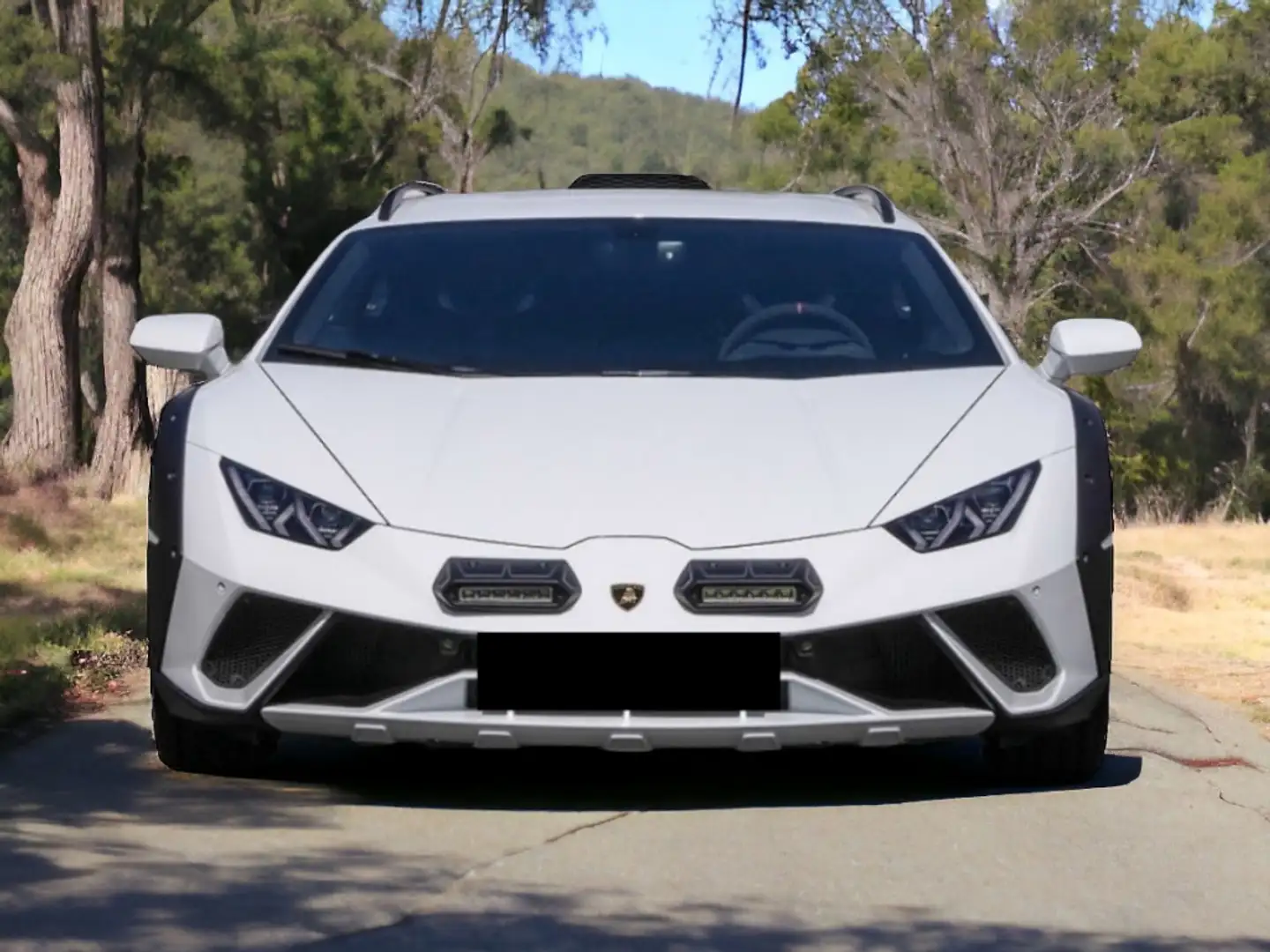 Lamborghini Huracán Sterrato Blanco - 1
