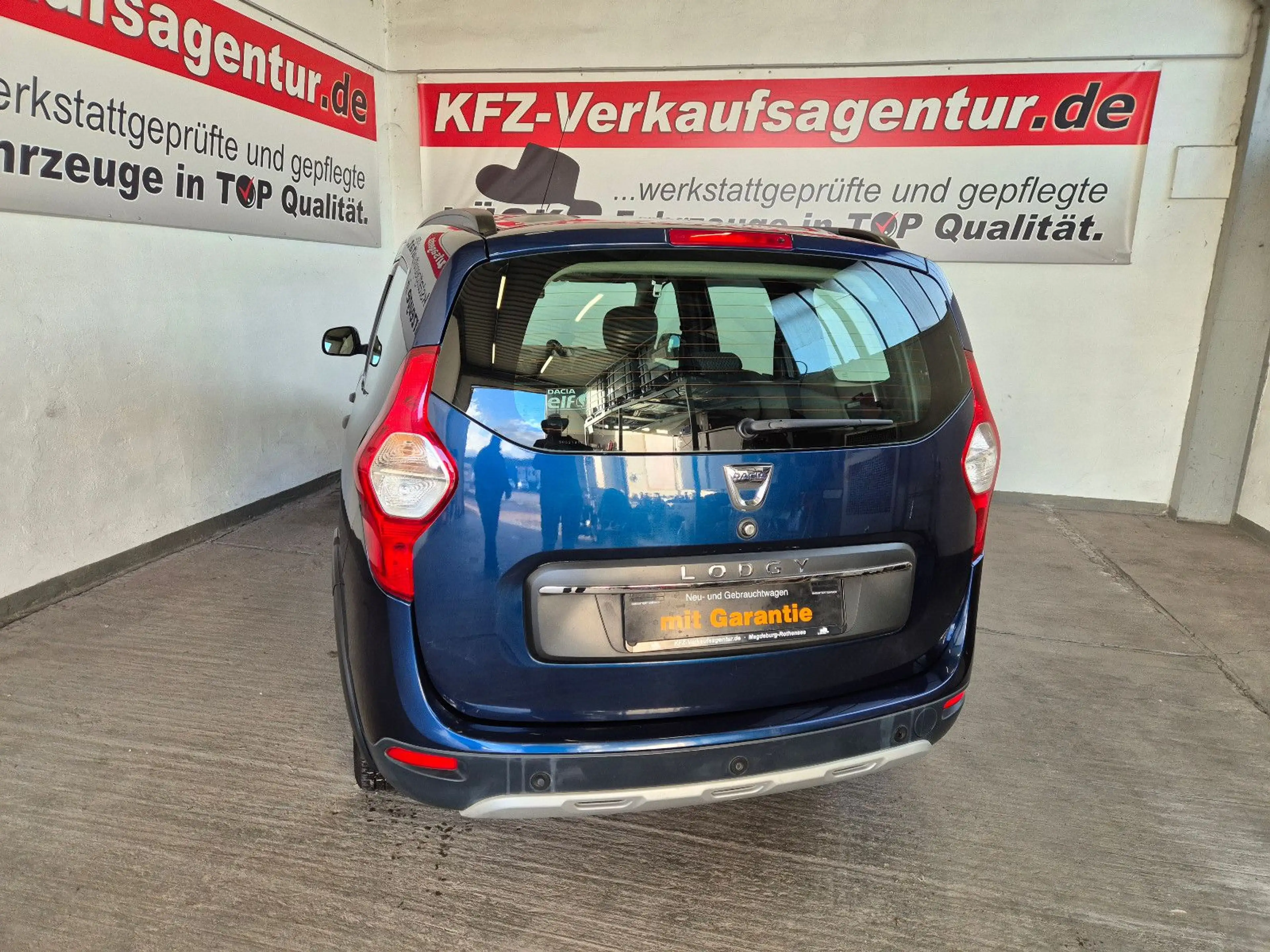 Dacia Lodgy Stepway Celebration, inkl. 1 Jahr Garantie — photo 14
