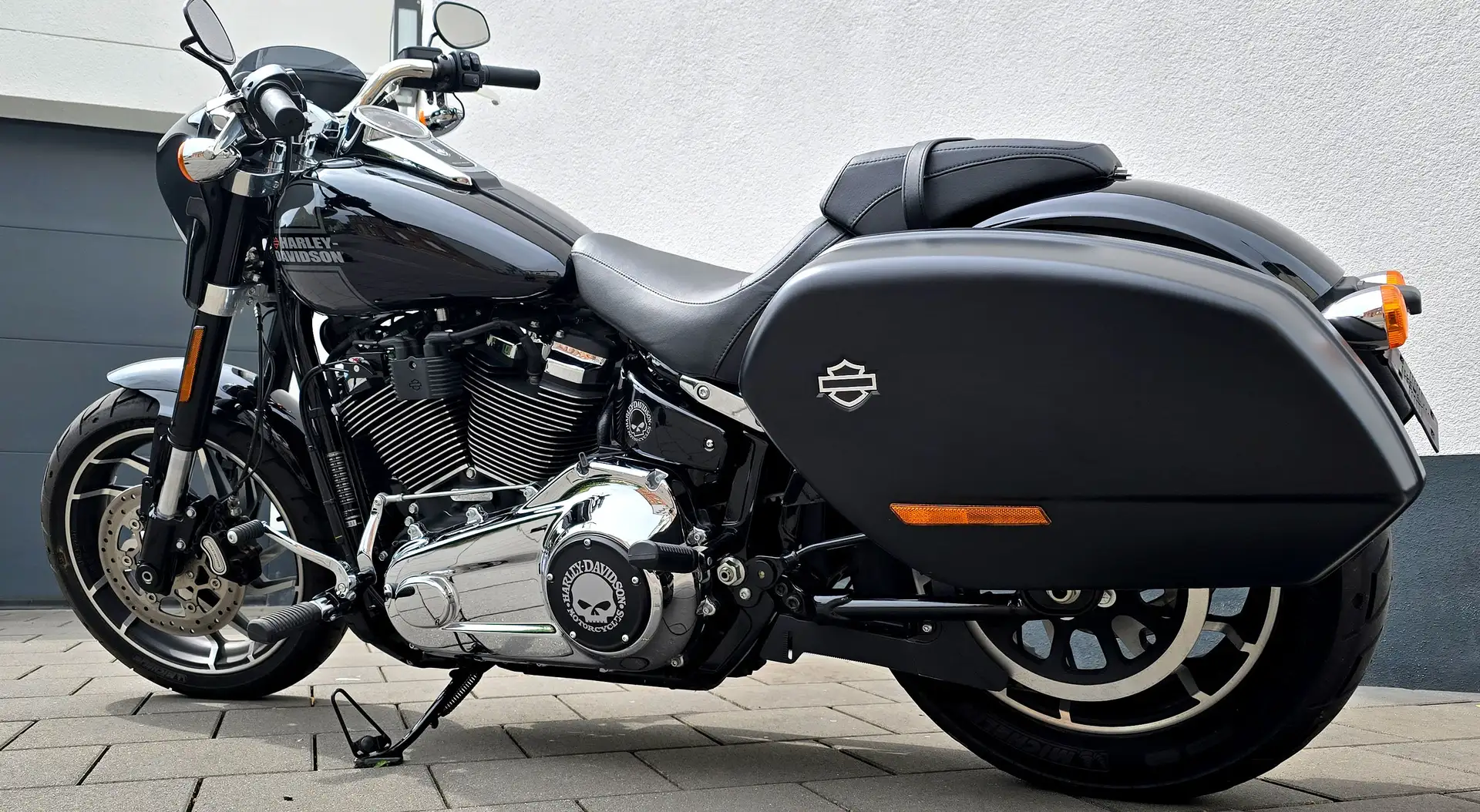 Harley-Davidson Sport Glide Vivid black, Klappenauspuff Negru - 2