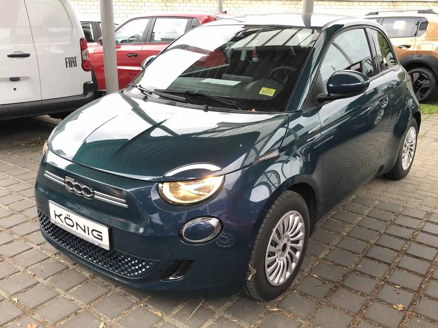 Fiat 500e 3+1 42 kWh Klimaautomatik*Sitzheizung*PDC Grün - 1