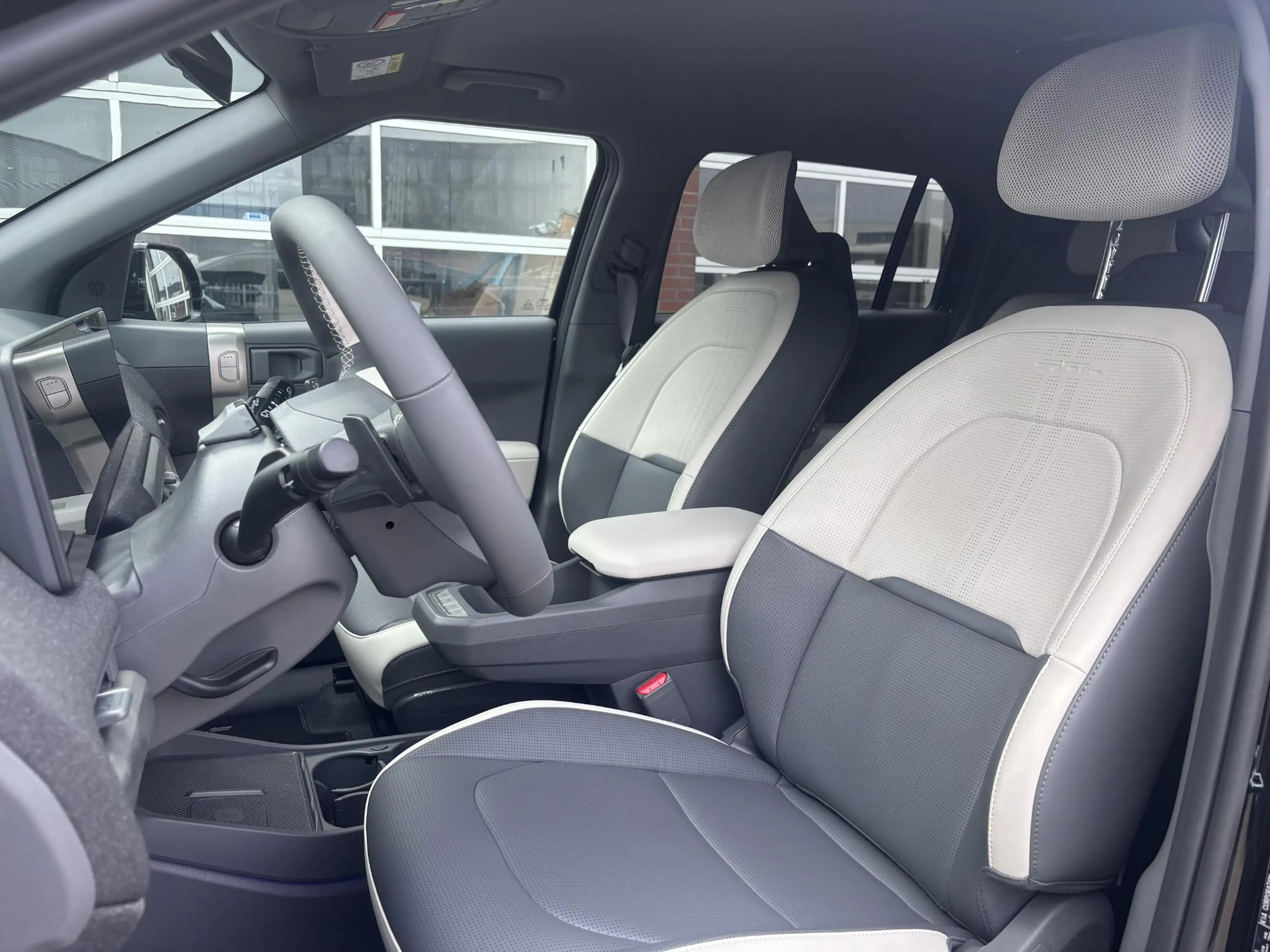 Kia EV3 GT-Line Business Edition 81.4 kWh | VEGAN LEDEREN — photo 2