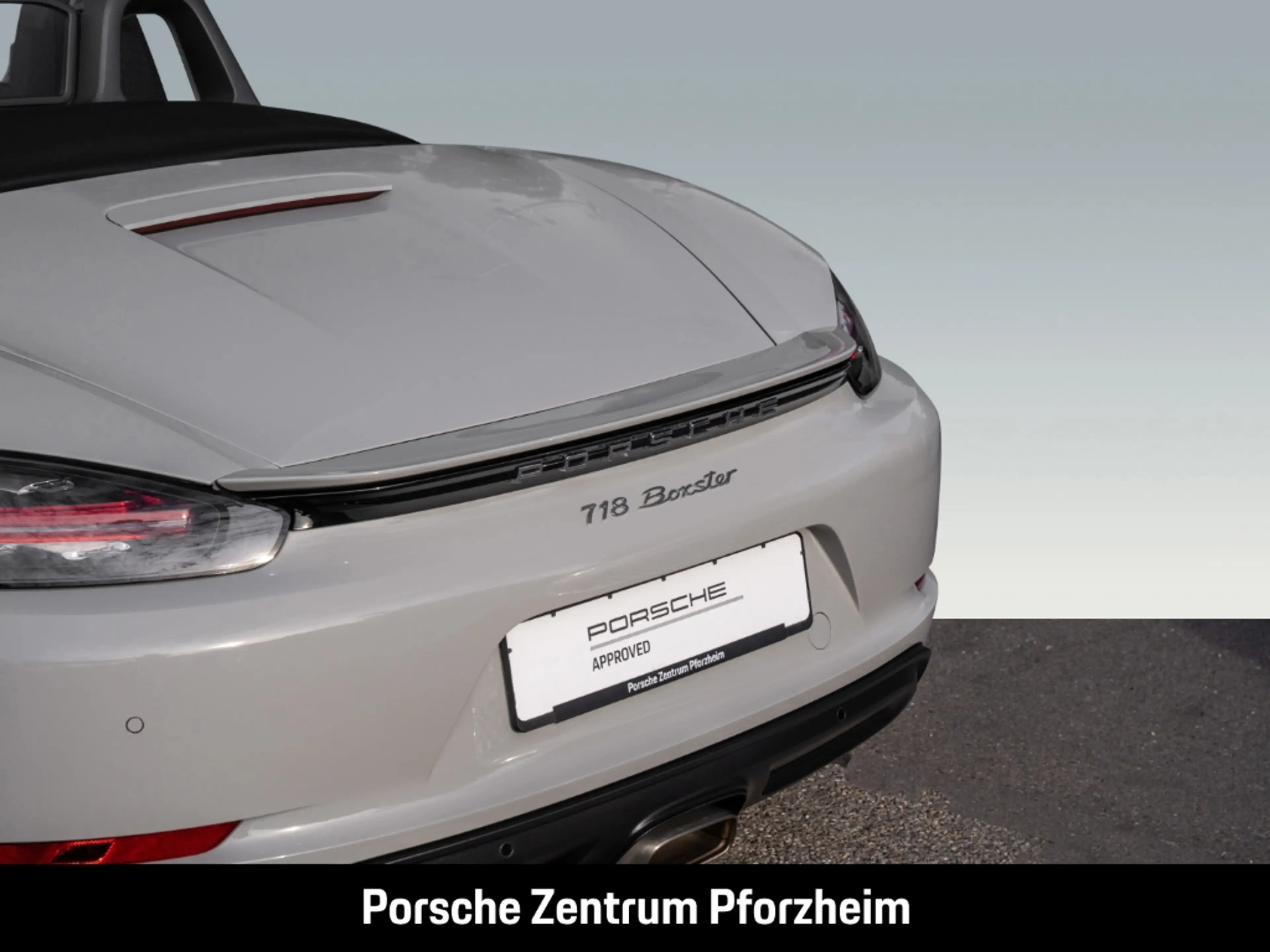 Porsche Boxster 718 — photo 15