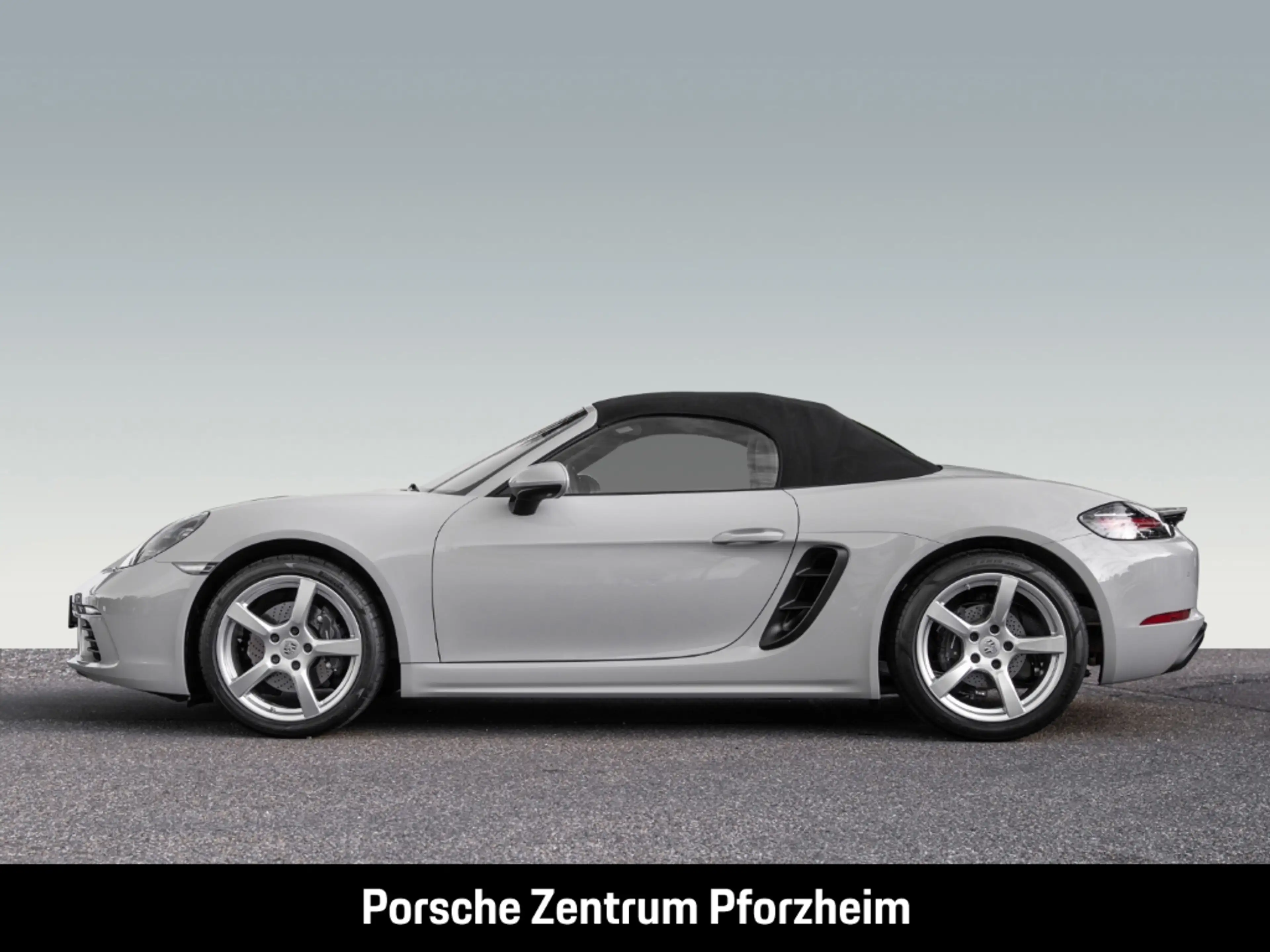Porsche Boxster 718 — photo 10