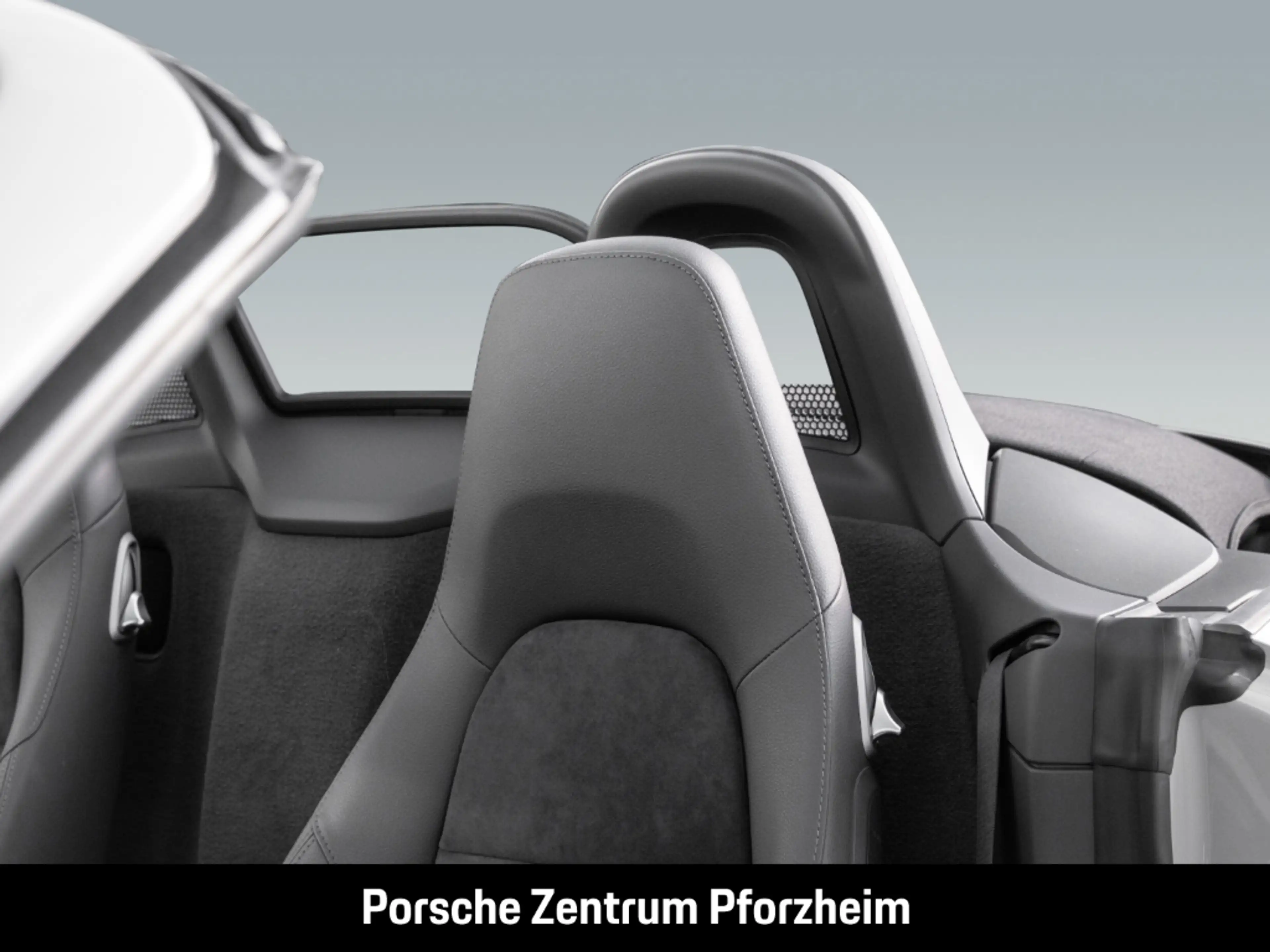 Porsche Boxster 718 — photo 6