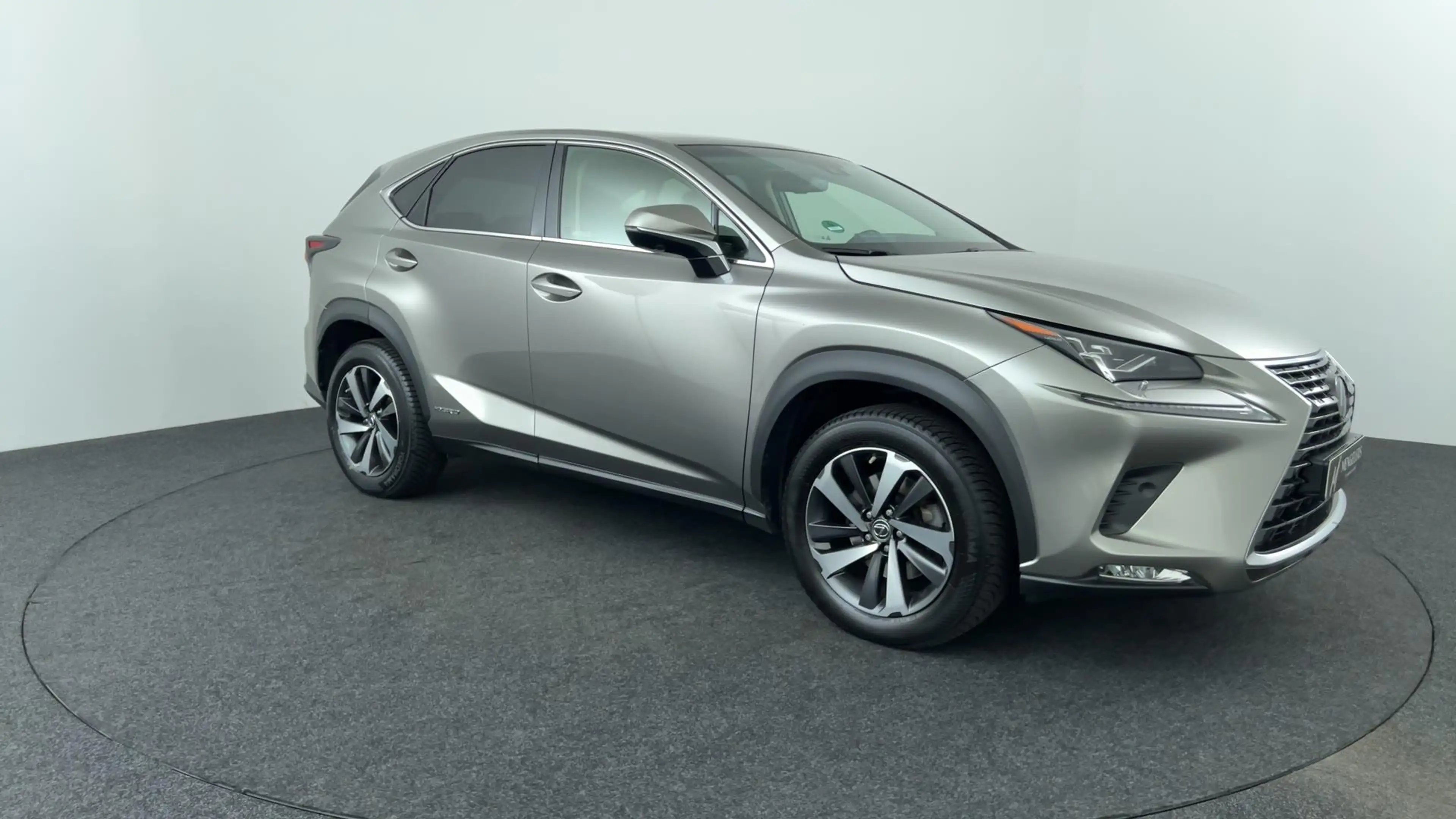 Lexus NX 300h AWD President Line, Pano! — photo 7