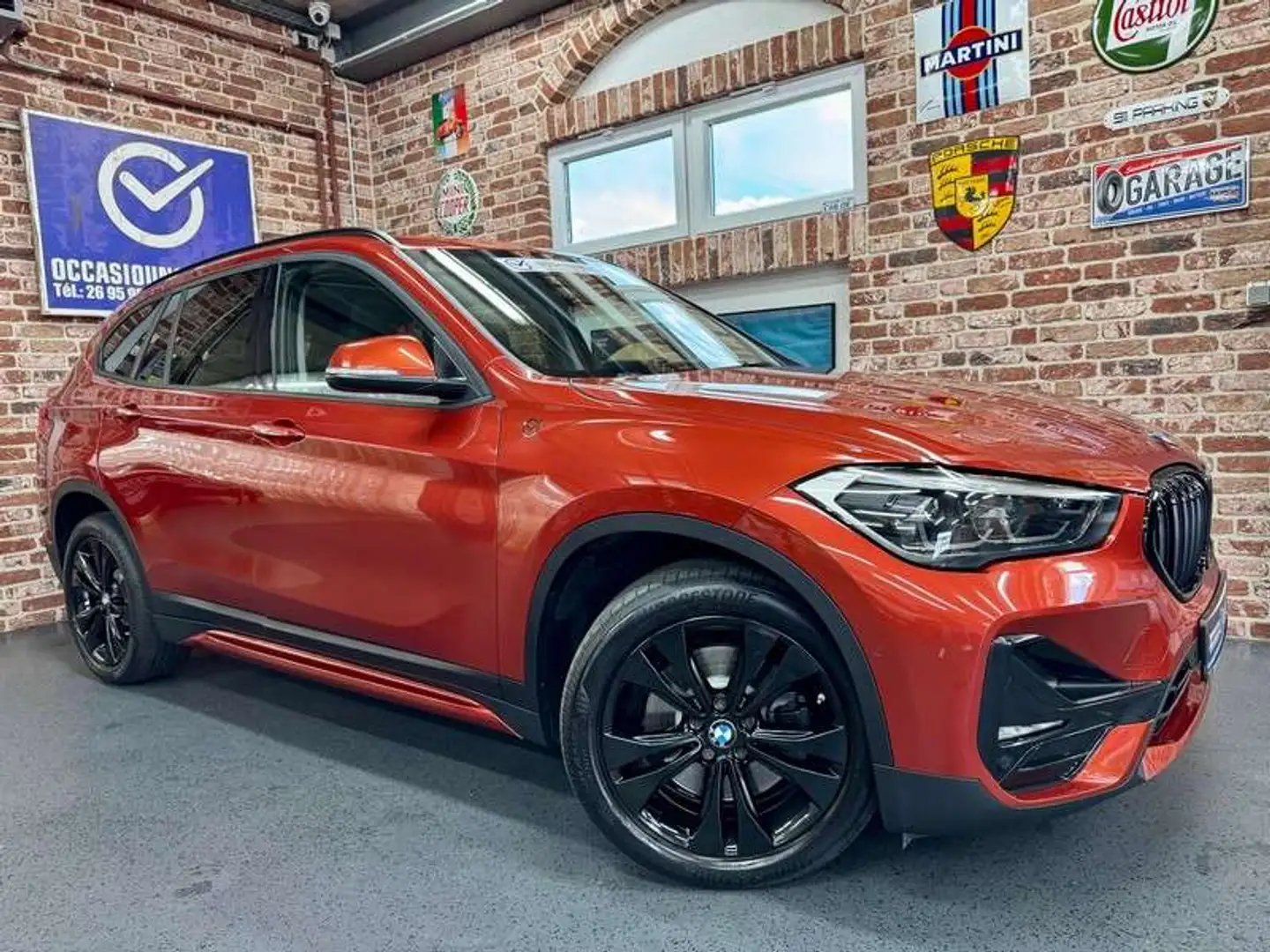 BMW X1 X1 20dA 2.0 190cv Auto xDrive SPORT-LINE Orange - 1