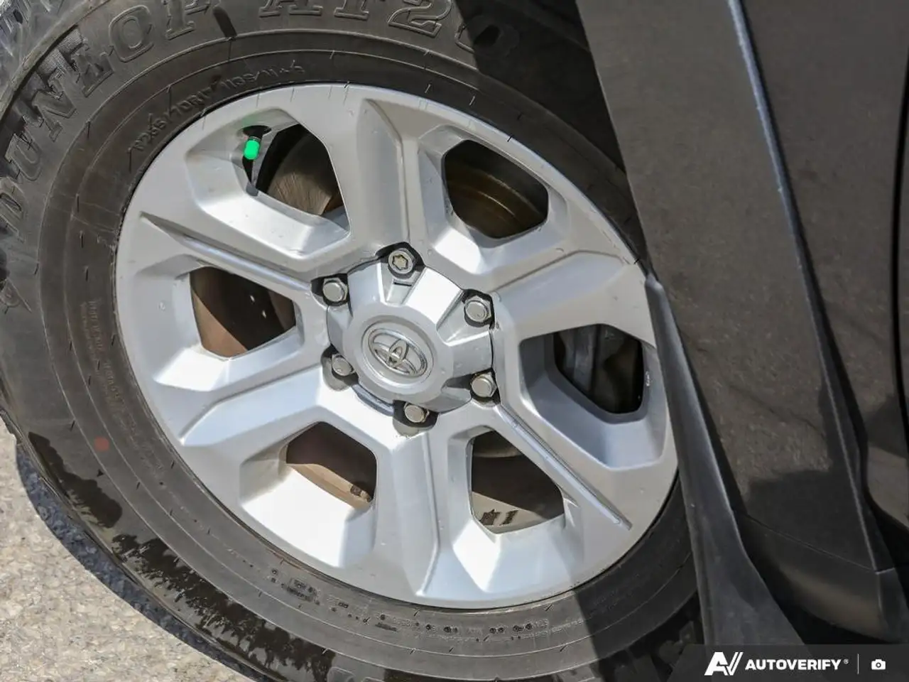 Toyota 4-Runner снимка Toyota 4-Runner