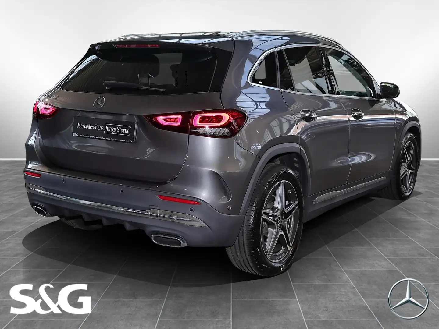 Mercedes-Benz GLA 250 AMG CARPLAY+DISTRONIC+360°+HEAD UP+19" Сірий - 2