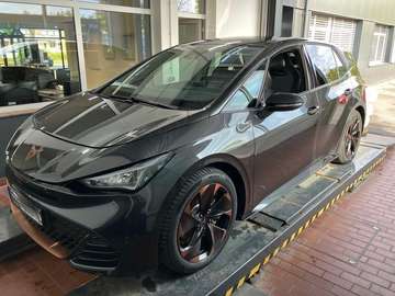 170 kW *19Zoll*Tech-Paket M*Pilot-Paket L*Dinamica