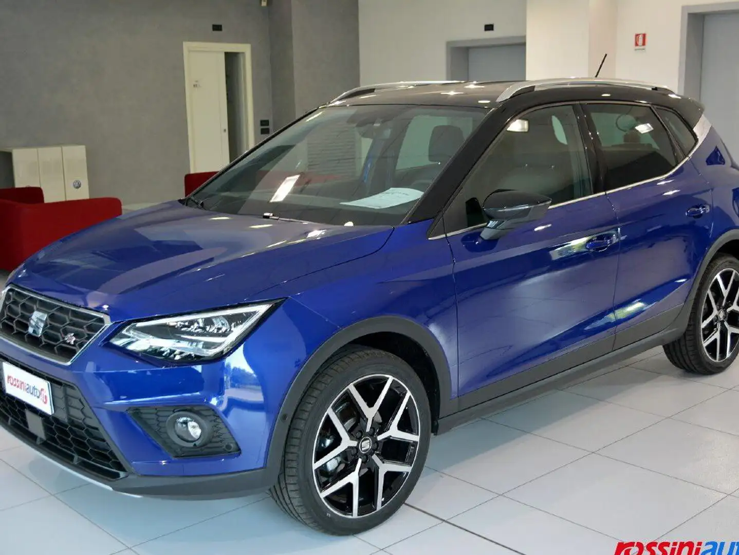 SEAT Arona Arona 1.0 ecotsi FR 115cv dsg Blu/Azzurro - 1