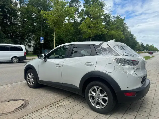 Mazda CX-3 view 3