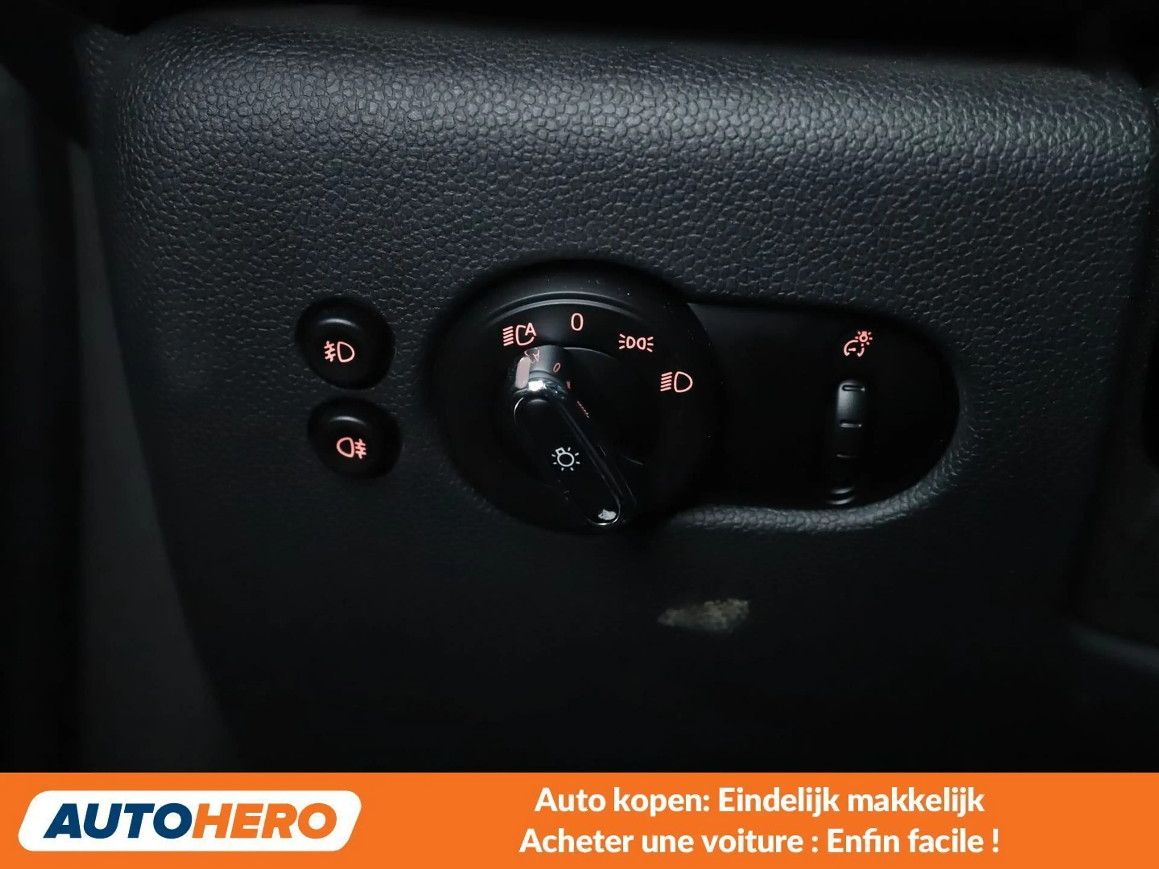 MINI Cooper D Cooper D — photo 12