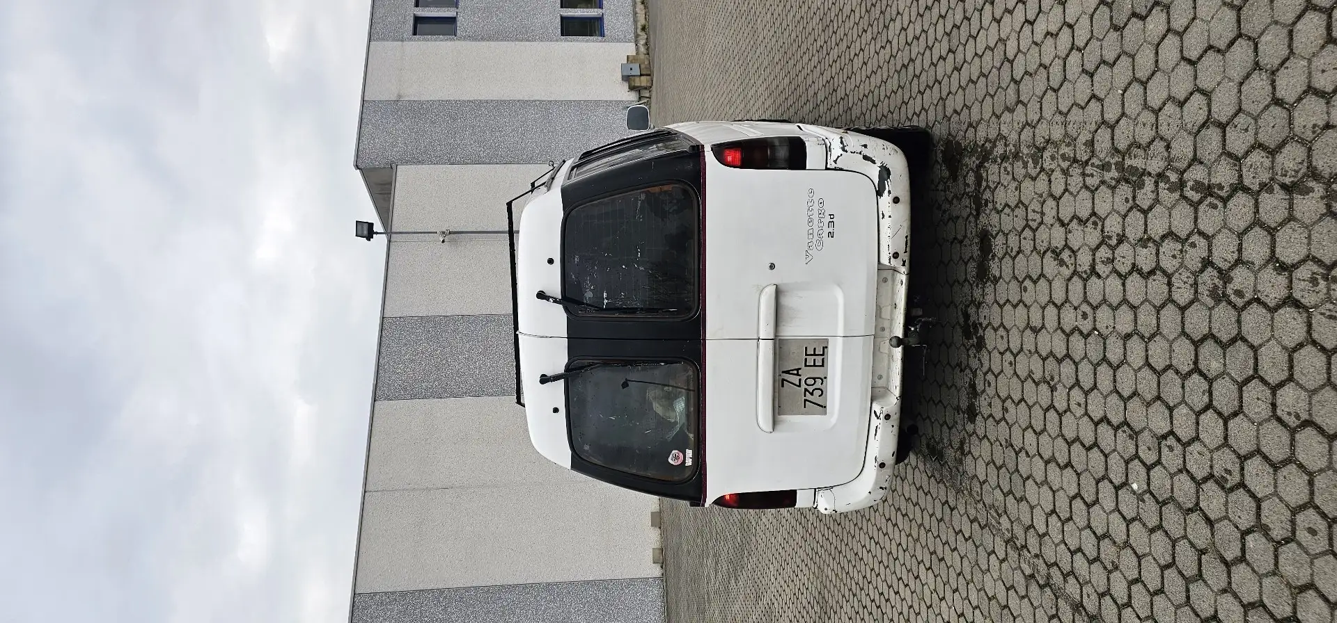 Nissan Vanette 2.3 cargo - 2