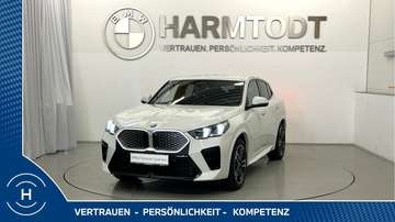 eDrive20 *M-Sport / Paket-Care / AHV / Innovationspaket*