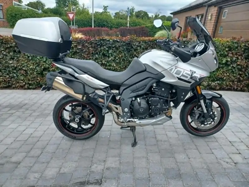 Triumph Tiger 1050
