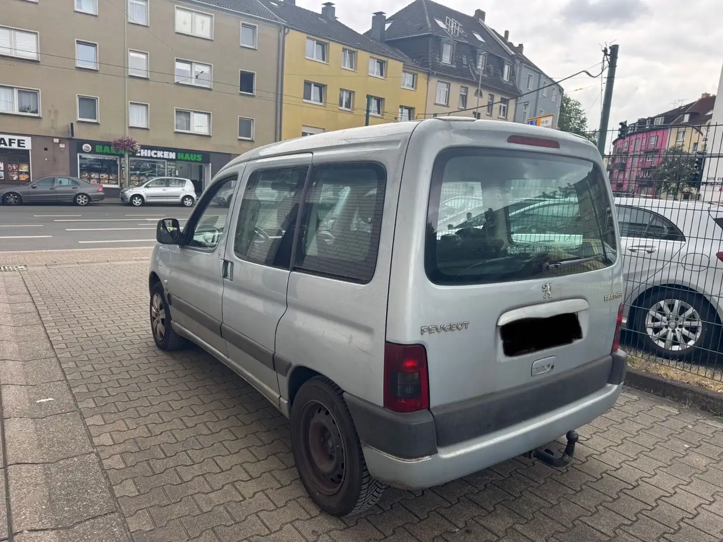 Peugeot Partner TÜV BIS 01.26 2.HAND* AHK Grau - 2