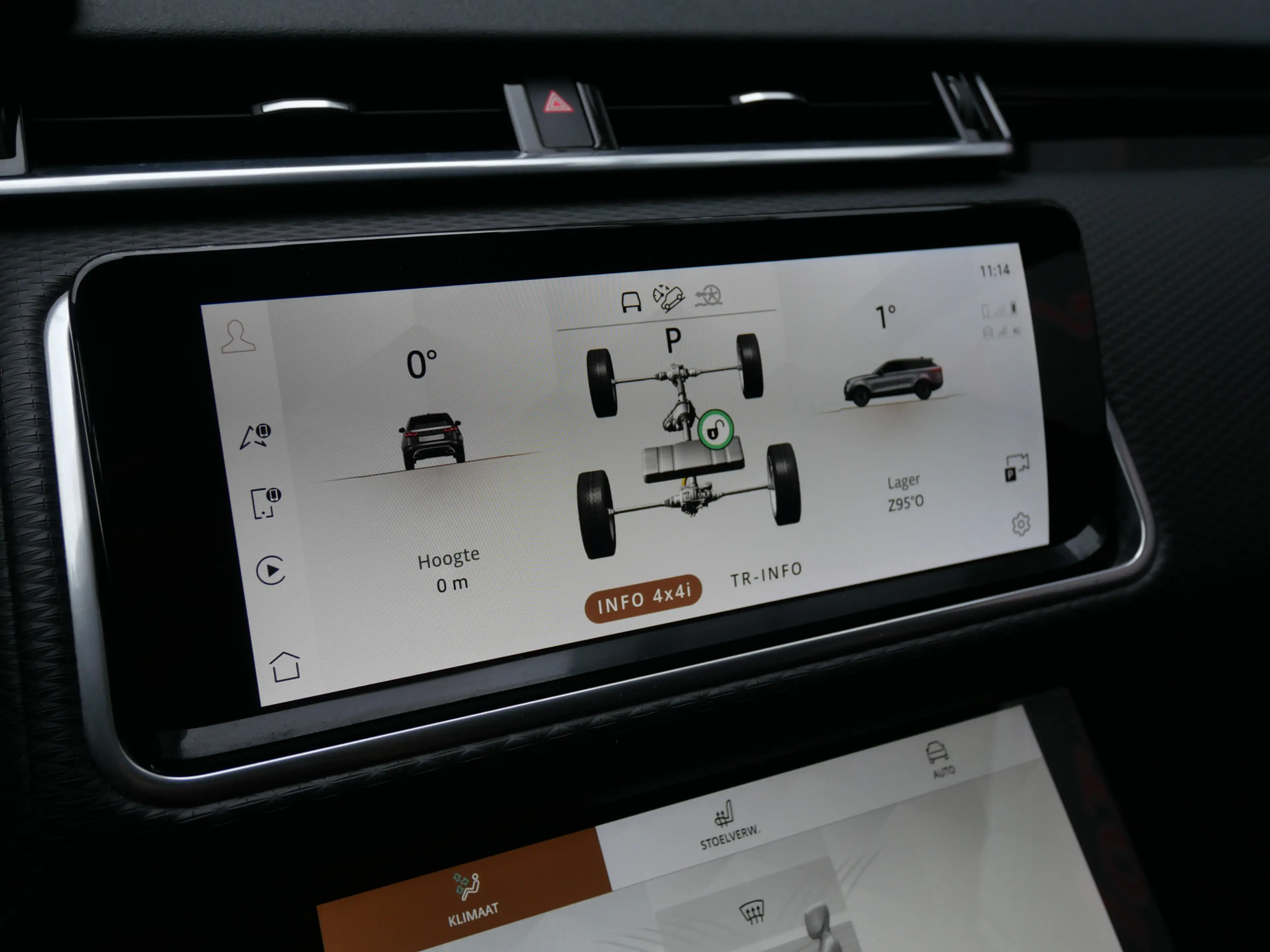 Land Rover Range Rover Velar 2.0 P400e AWD S PHEV | BLACK PACK | PANO | ACC | T — photo 32