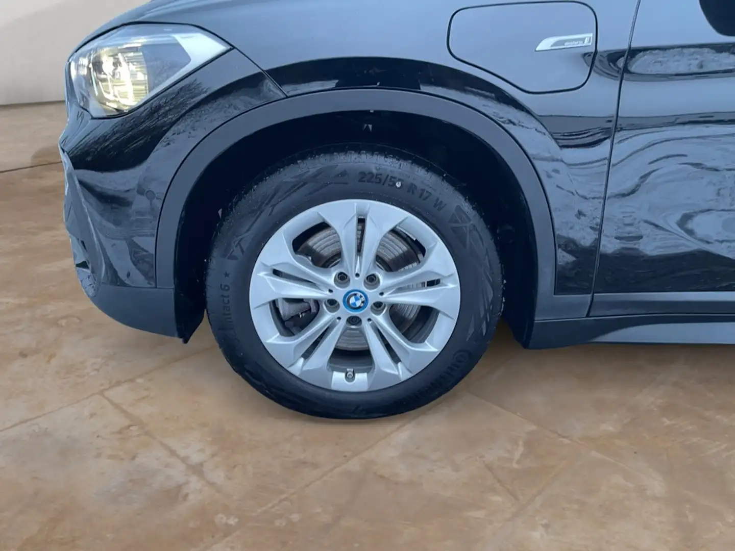 BMW X1 xDrive25e Advantage + 2Jahre-BPS.-GARANTIE Schwarz - 2