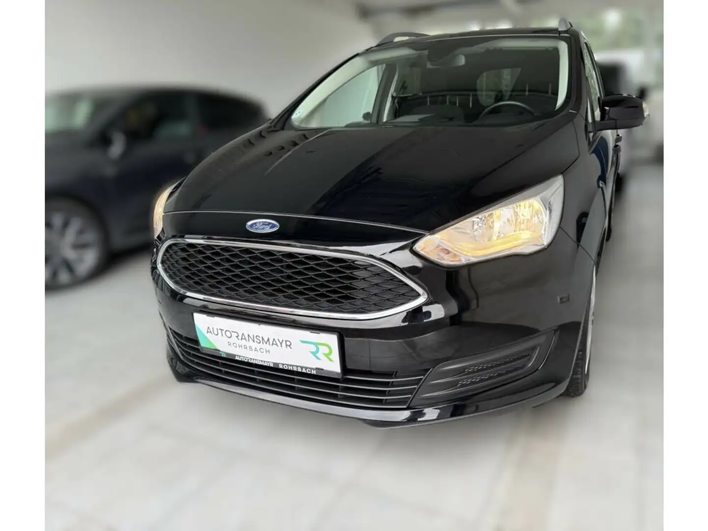 Ford Grand C-Max Trend Schwarz - 2