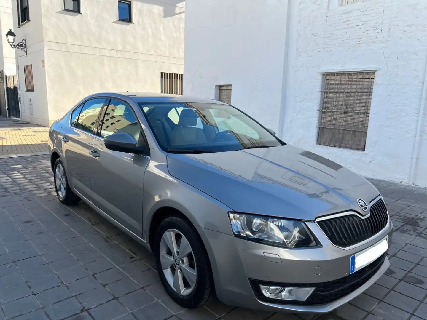 Skoda Octavia 1.2TSI Ambition DSG 105 Beige - 1