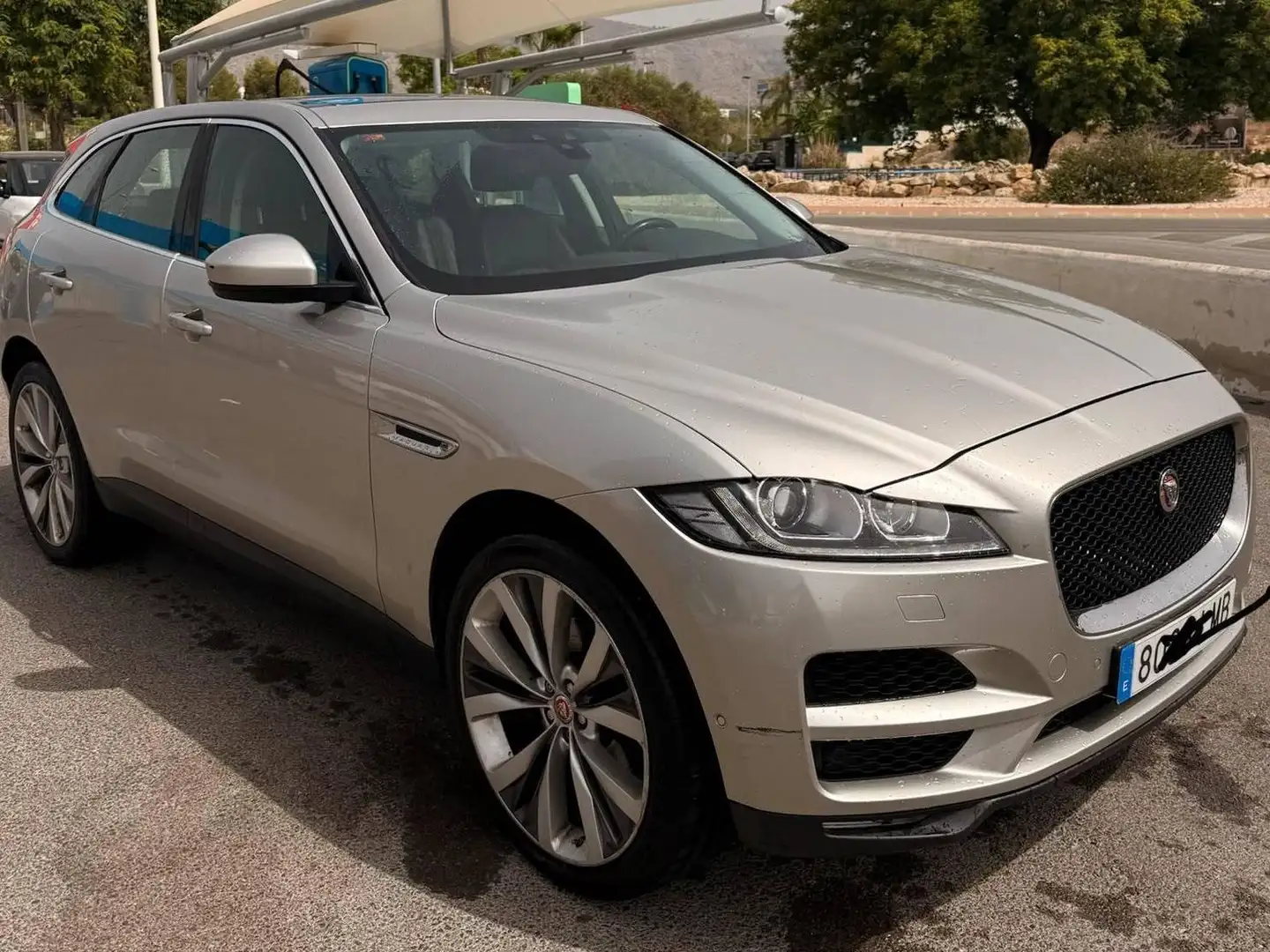 Jaguar F-Pace F-Pace 3.0TDV6 Portfolio Aut. AWD Portfolio Plateado - 1