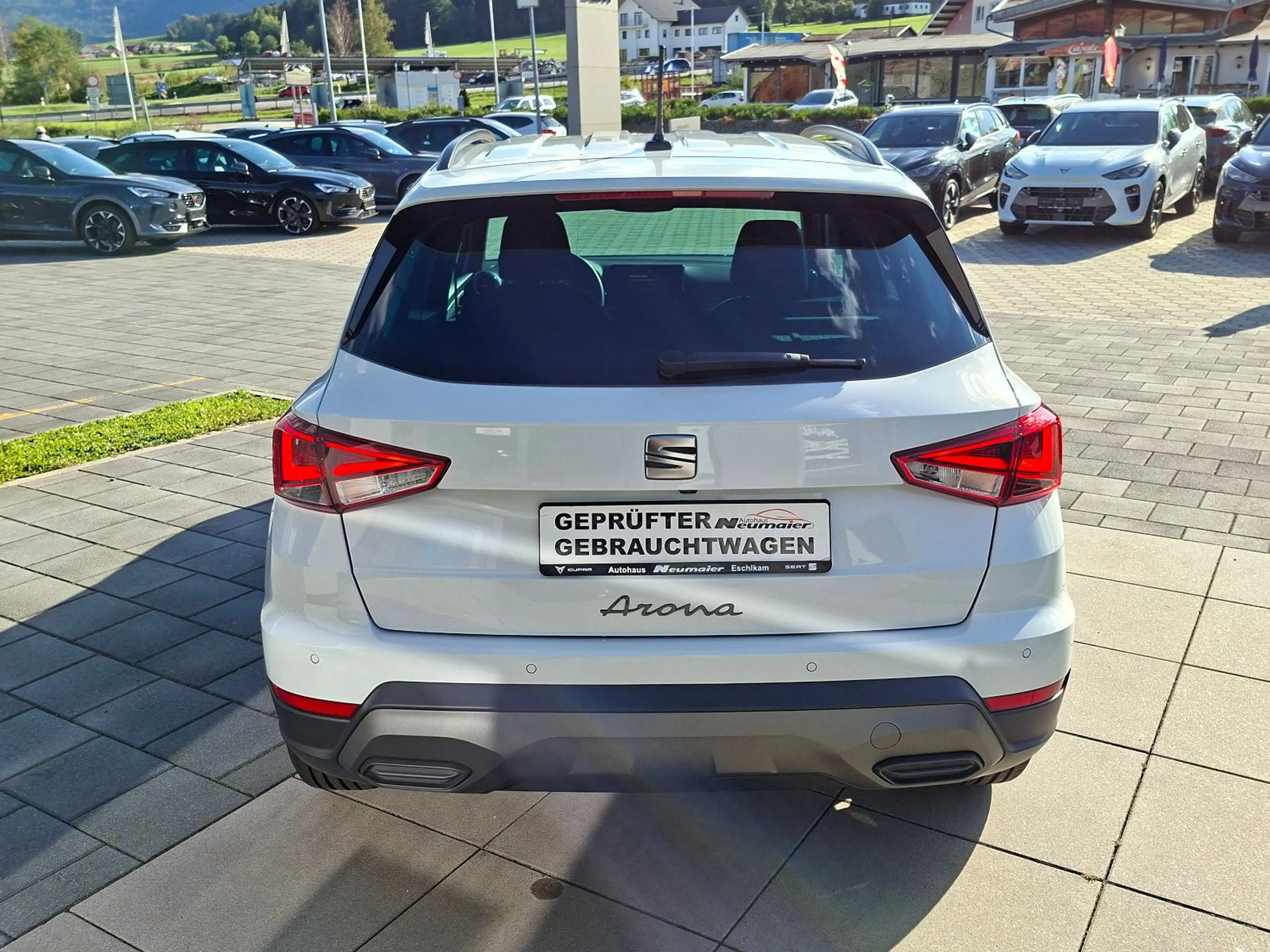 SEAT Arona 1.0 TSI 116 PS Style DSG Navi SHZ LED — photo 5