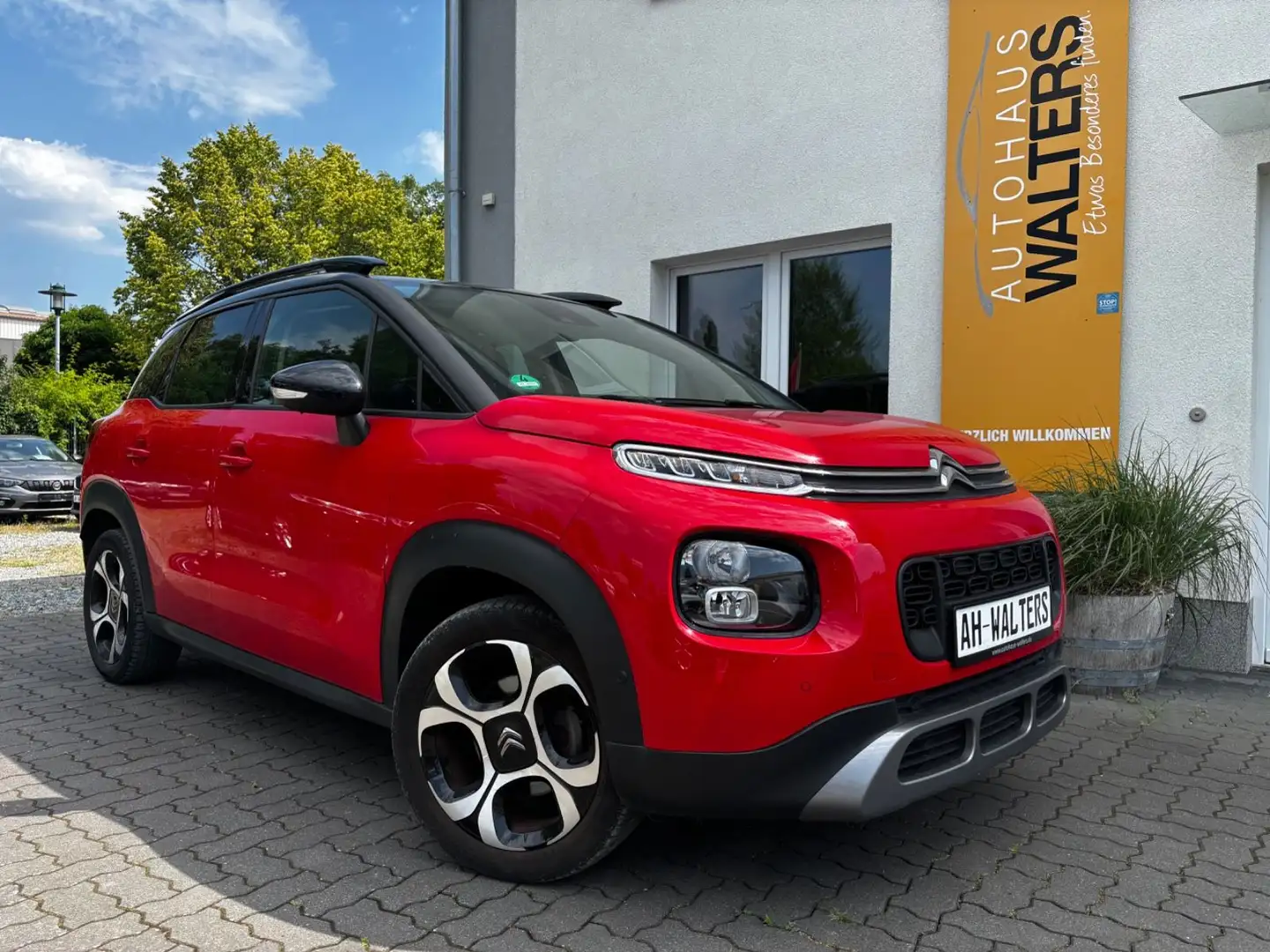 Citroen C3 Aircross = Automatik - Kamera - Navi - Pdc = Rot - 1
