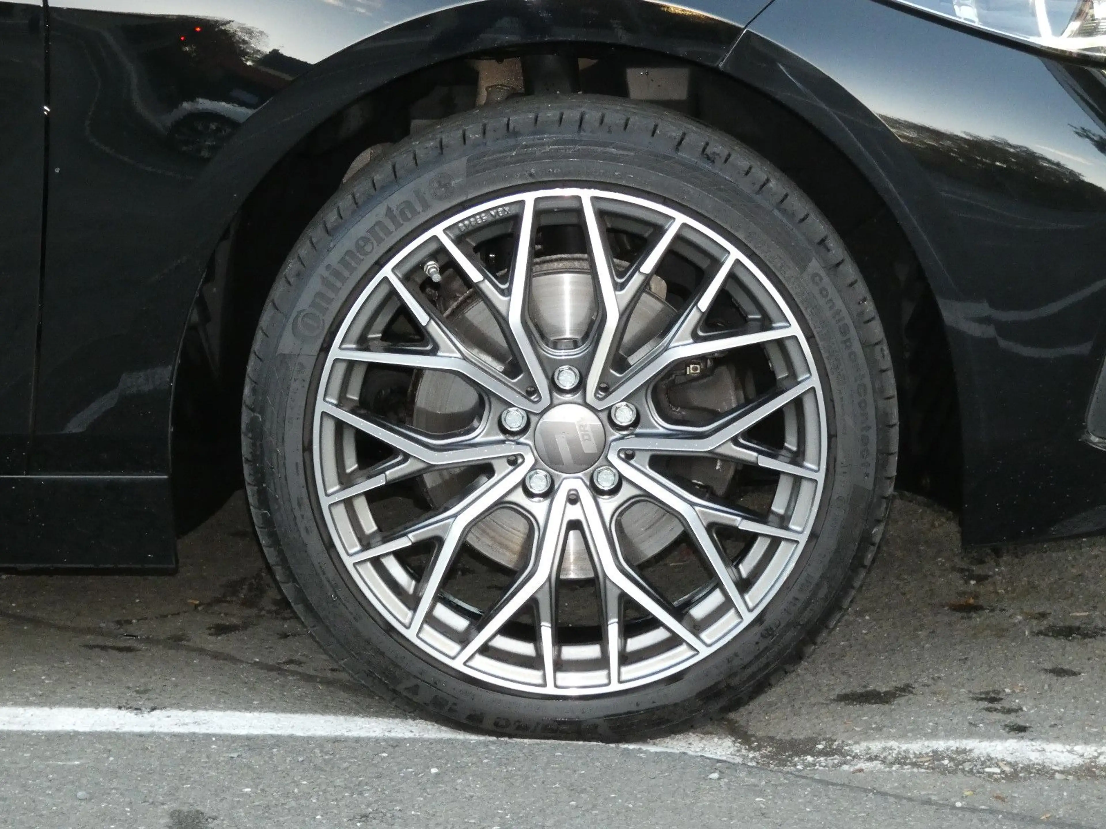 BMW 118 i Advantage 18" LED FLA NAVI DAB SHZ PDC v+h — photo 13