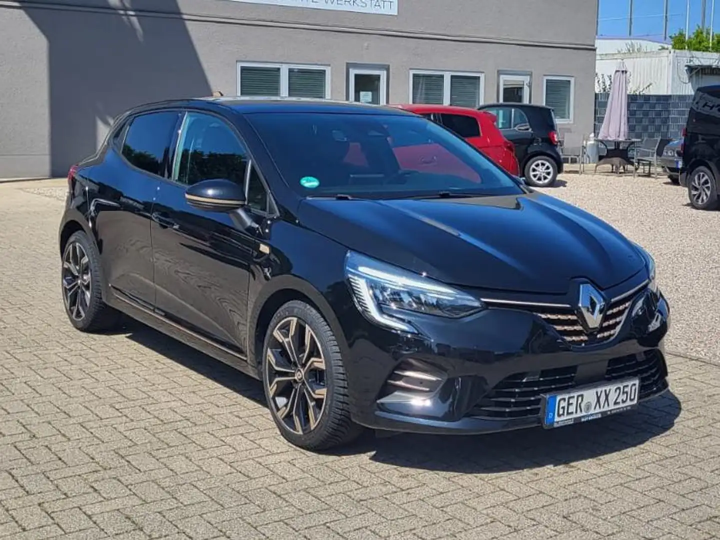 Renault Clio Lutecia Ganzjahrereifen Inspektion und HU gemacht Schwarz - 1